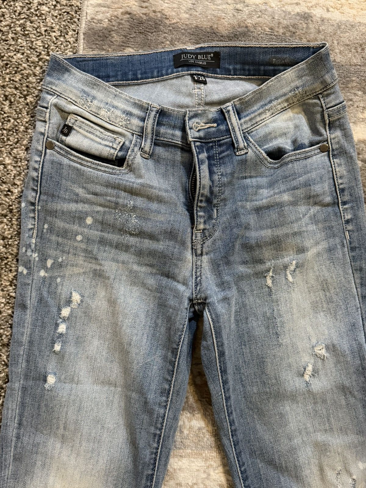 Judy Blue Judy blue straight fit lightly lined jeans light wash 3/26 Size 26" / US 2 / IT 38 - 3 Thumbnail