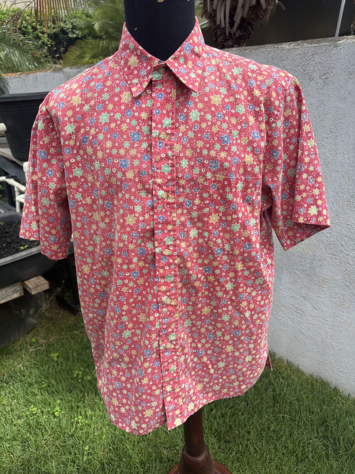 Reyn Spooner PreOwned Reyn Spooner Hawaiian Print Red Full Button Men's L Size US L / EU 52-54 / 3 - 1 Thumbnail