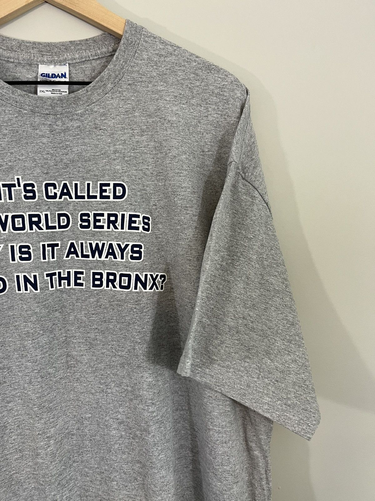MLB BRONX NYC Yankees Boxy Y2K Baseball Tee Size US XXL / EU 58 / 5 - 3 Thumbnail