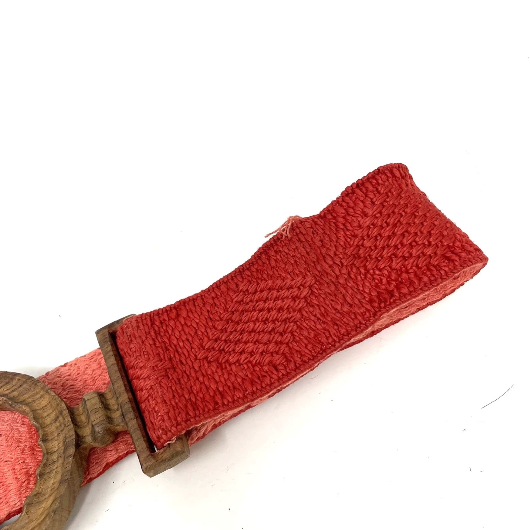 Vintage VINTAGE 1950s Womens Belt Size 30 Carved Wood Buckle Woven Nautical Theme Red J24 Belt Womens Red Vintage 1950s Size ONE SIZE - 4 Thumbnail