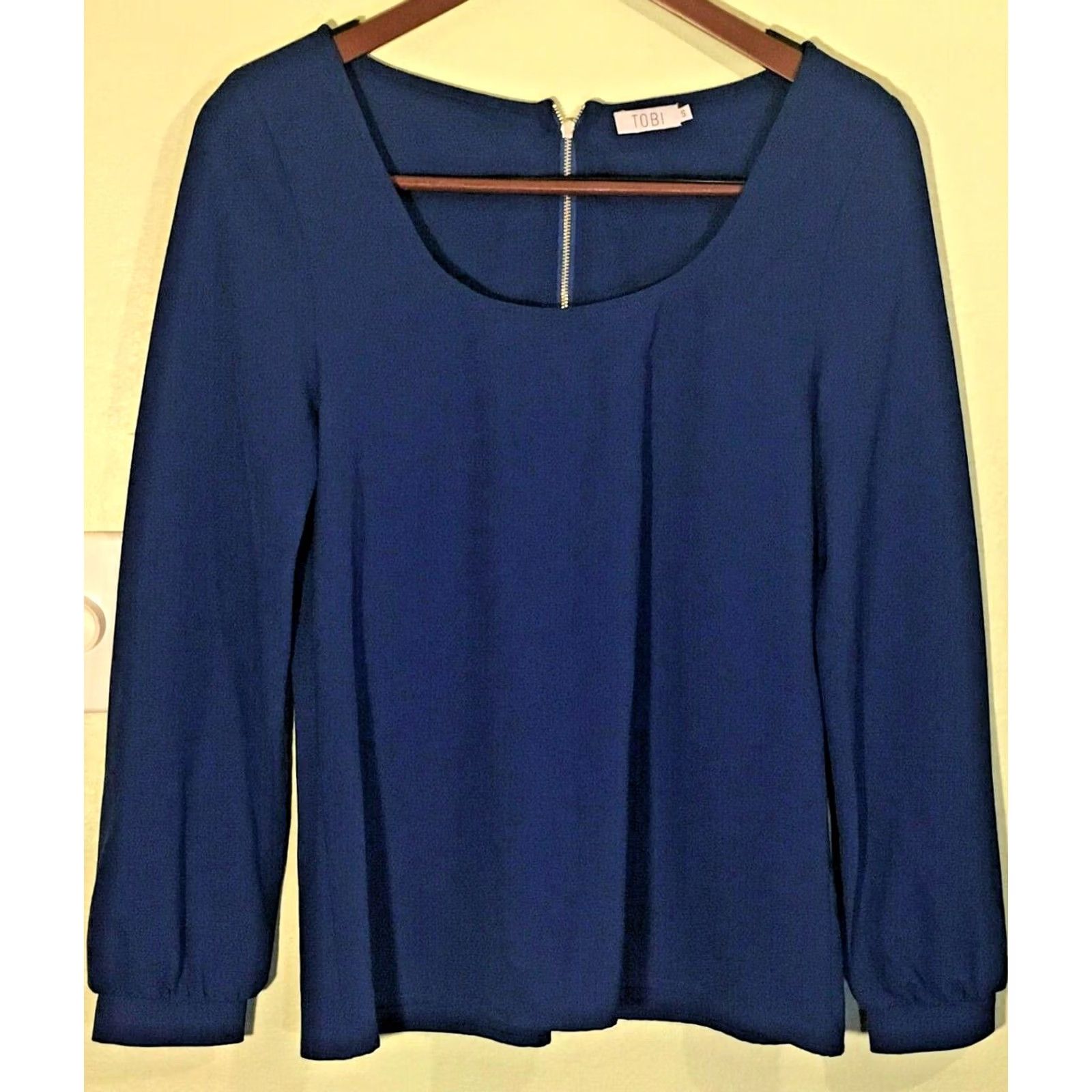 Vintage VINTAGE Women's Tobi Blue Long Sleeve Career Blouse Shirt Small Blue Women Size S / US 4 / IT 40 - 2 Thumbnail