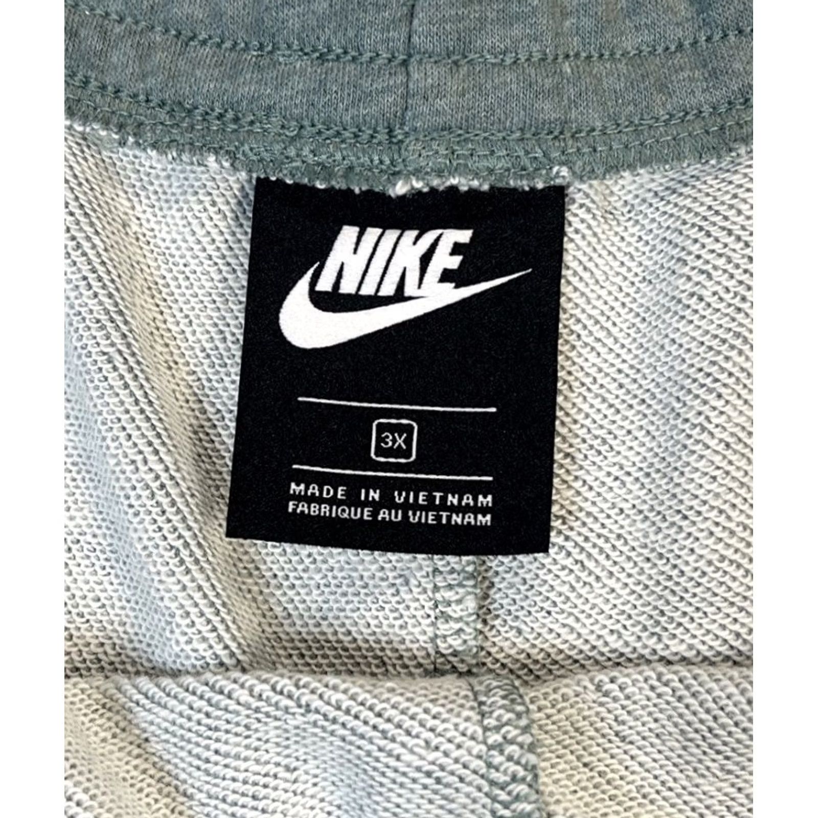 Nike Nike Women’s Sweat Shorts 3XL XXXL Green Swoosh Drawstring Regular Fit Size 40" / US 18 - 4 Thumbnail
