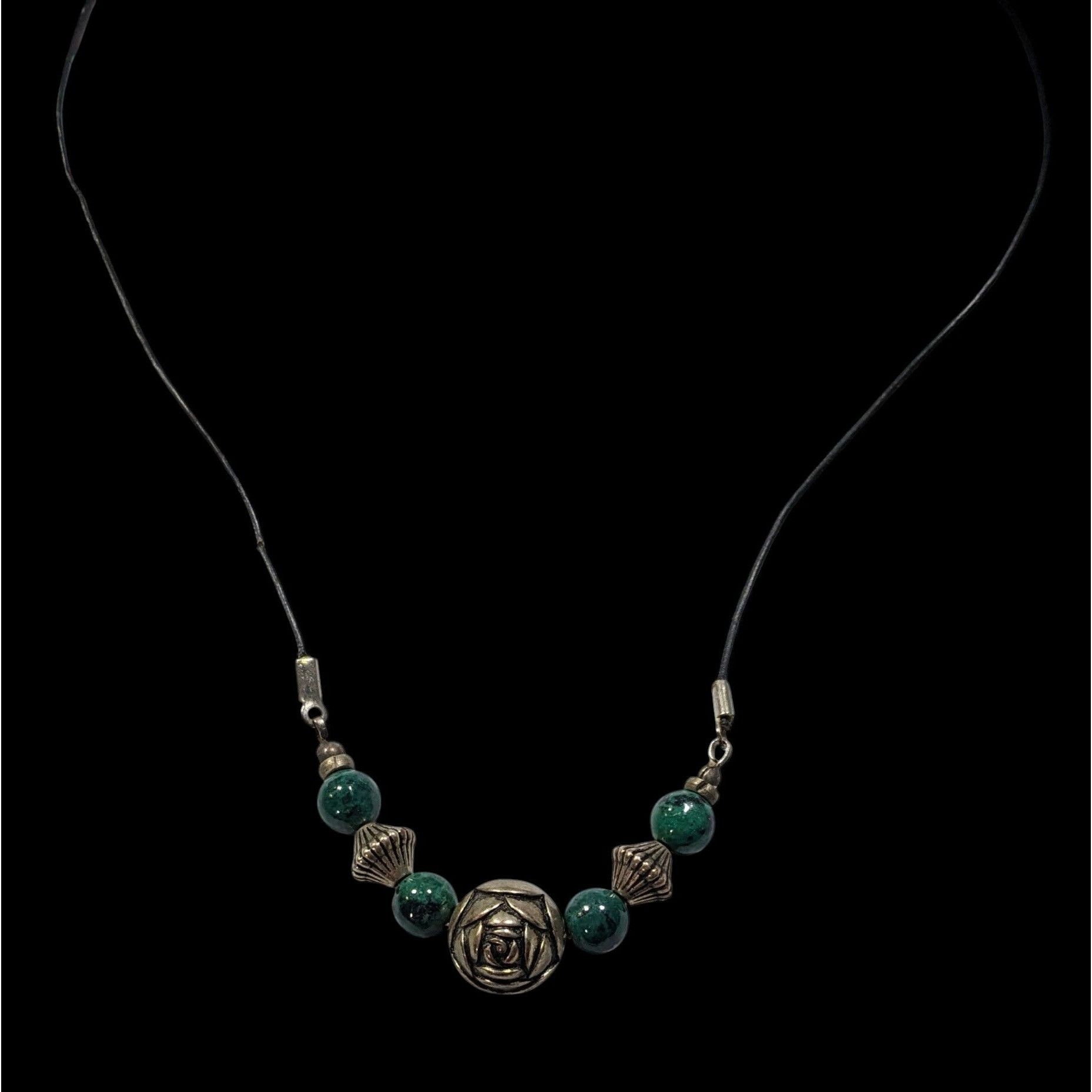 Other Floral Green Jasper And Silver Tone Beaded Necklace Size ONE SIZE - 4 Thumbnail