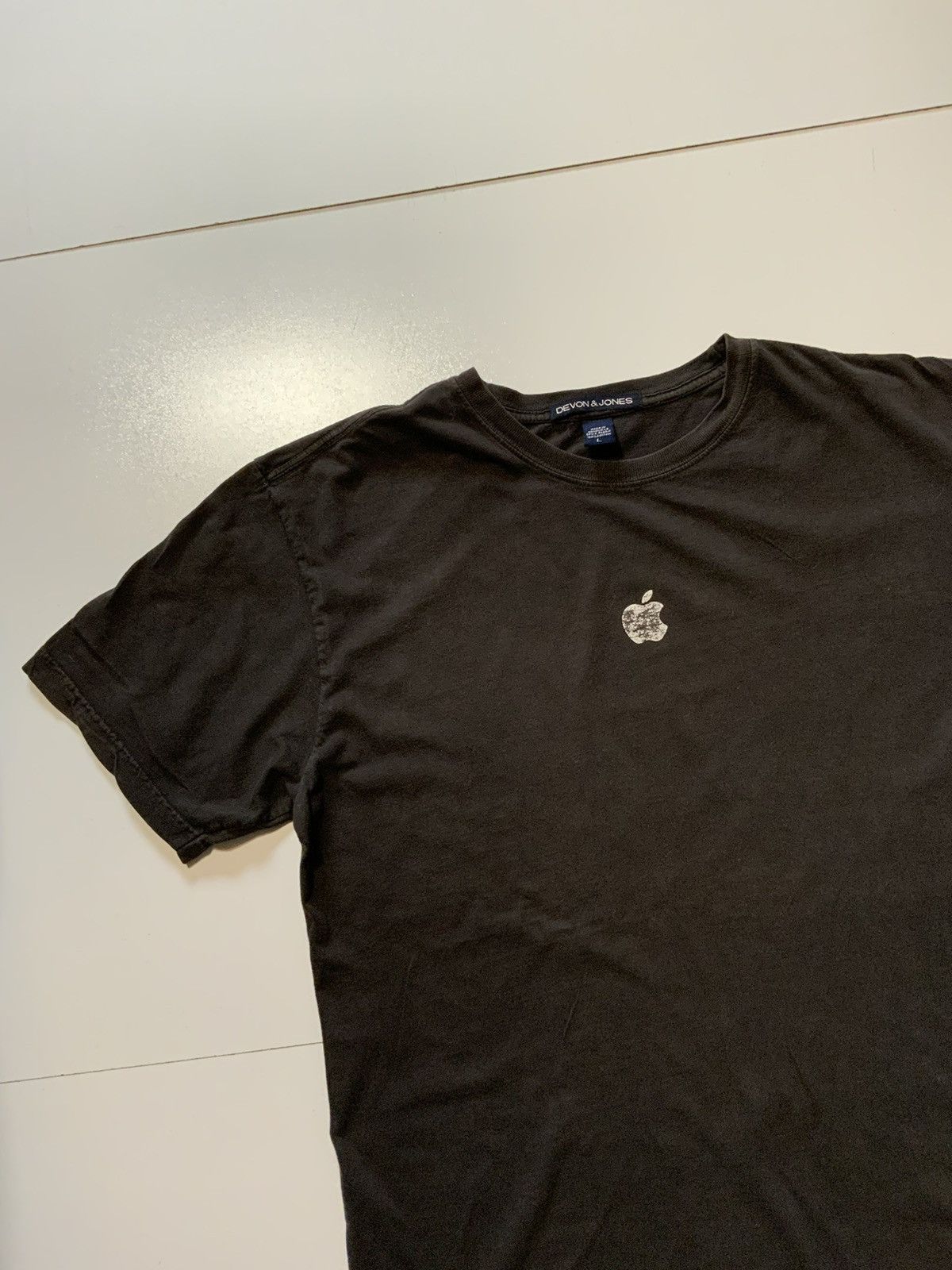 Apple × Vintage Vintage Devon & Jones Apple Technology Crew S/S T-Shirt Size US L / EU 52-54 / 3 - 3 Thumbnail