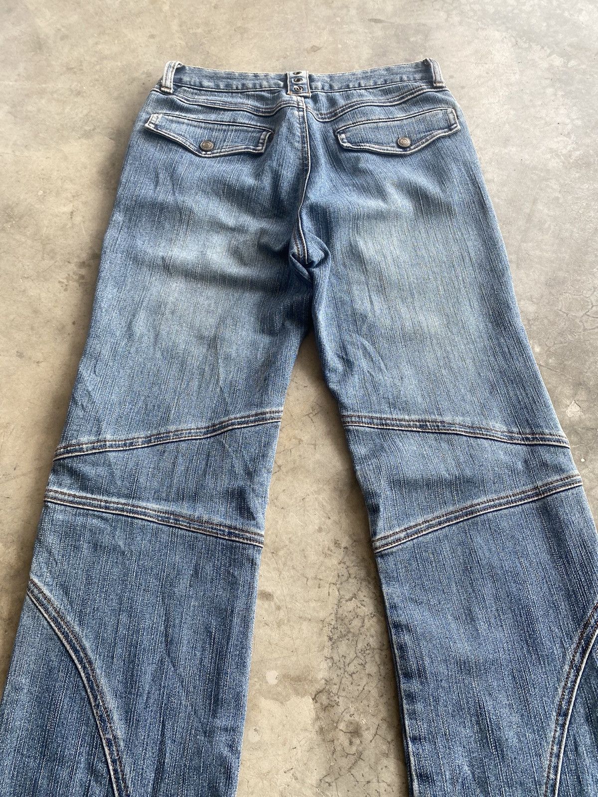 Hysteric Glamour × If Six Was Nine × Tornado Mart Japanese Jouer Aux Echecs Python Stretch Flare Jeans Size US 27 - 12 Thumbnail