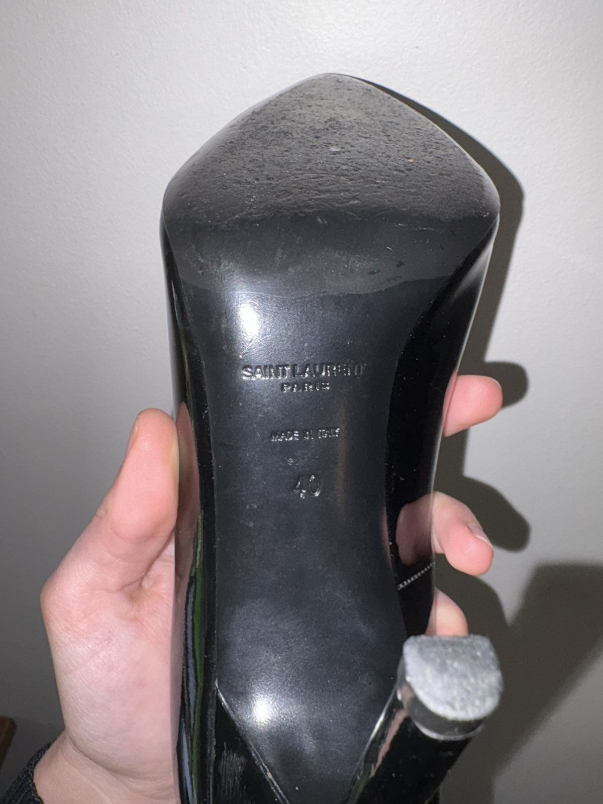 Yves Saint Laurent Yves Saint Laurent Zoe Patent Leather Pumps Size US 10 / IT 40 - 6 Thumbnail