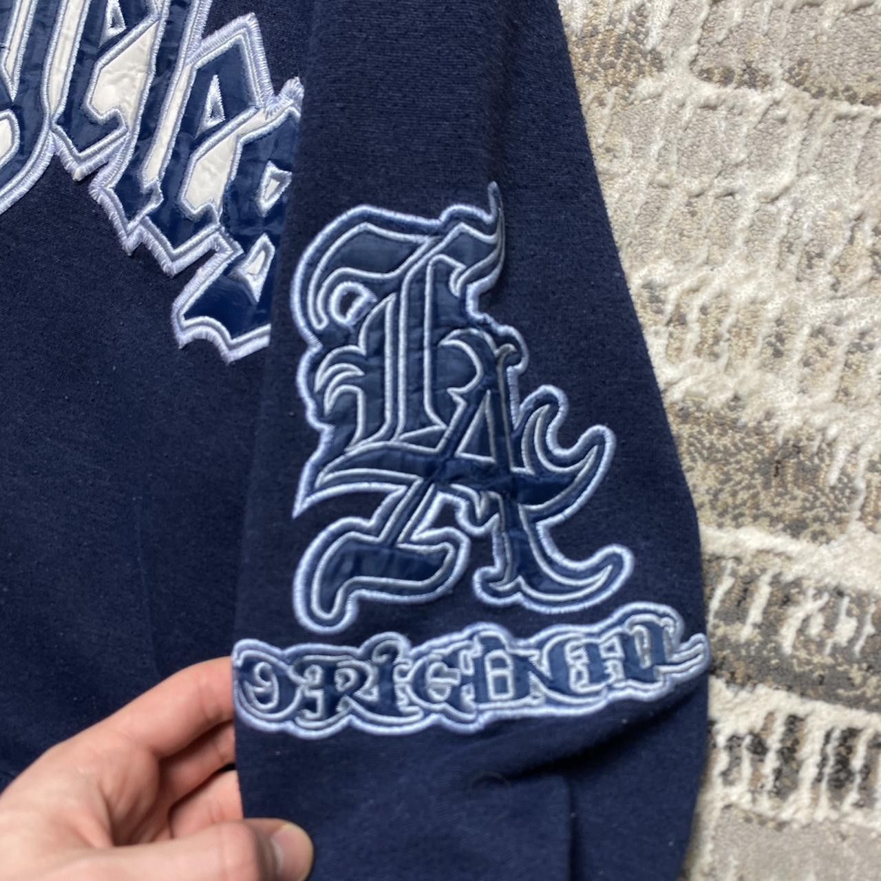 Japanese Brand 00s Los Angeles Embroidered Hoodie Navy XL Size US XL / EU 56 / 4 - 3 Thumbnail