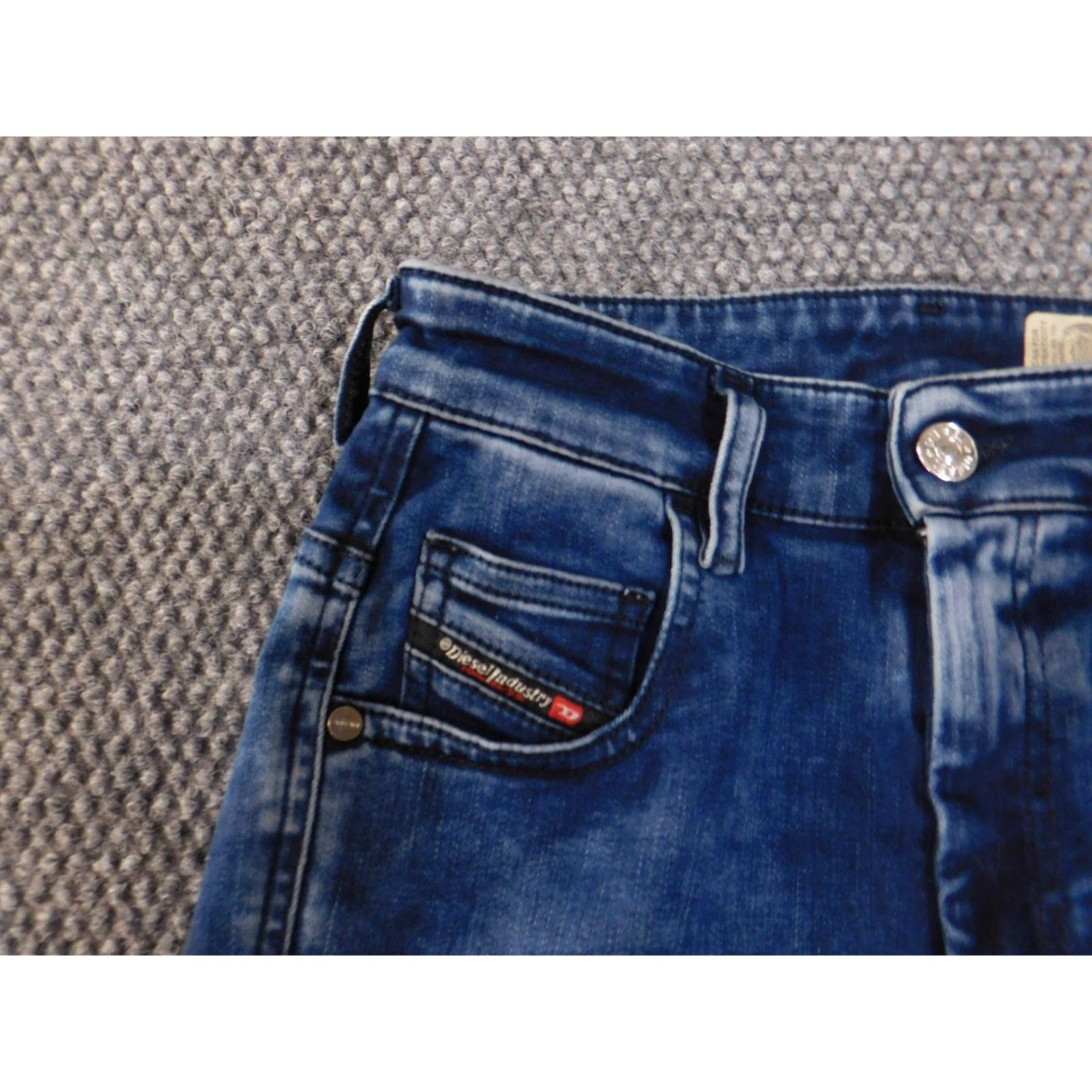 Diesel diesel jeans Women 24 Skinny High Waist Blue Denim Dress Pants Women's Classic Zip Distressed Retro 27 in Inseam Mens (Note: This item is Women) Size 40" / US 18 - 4 Thumbnail
