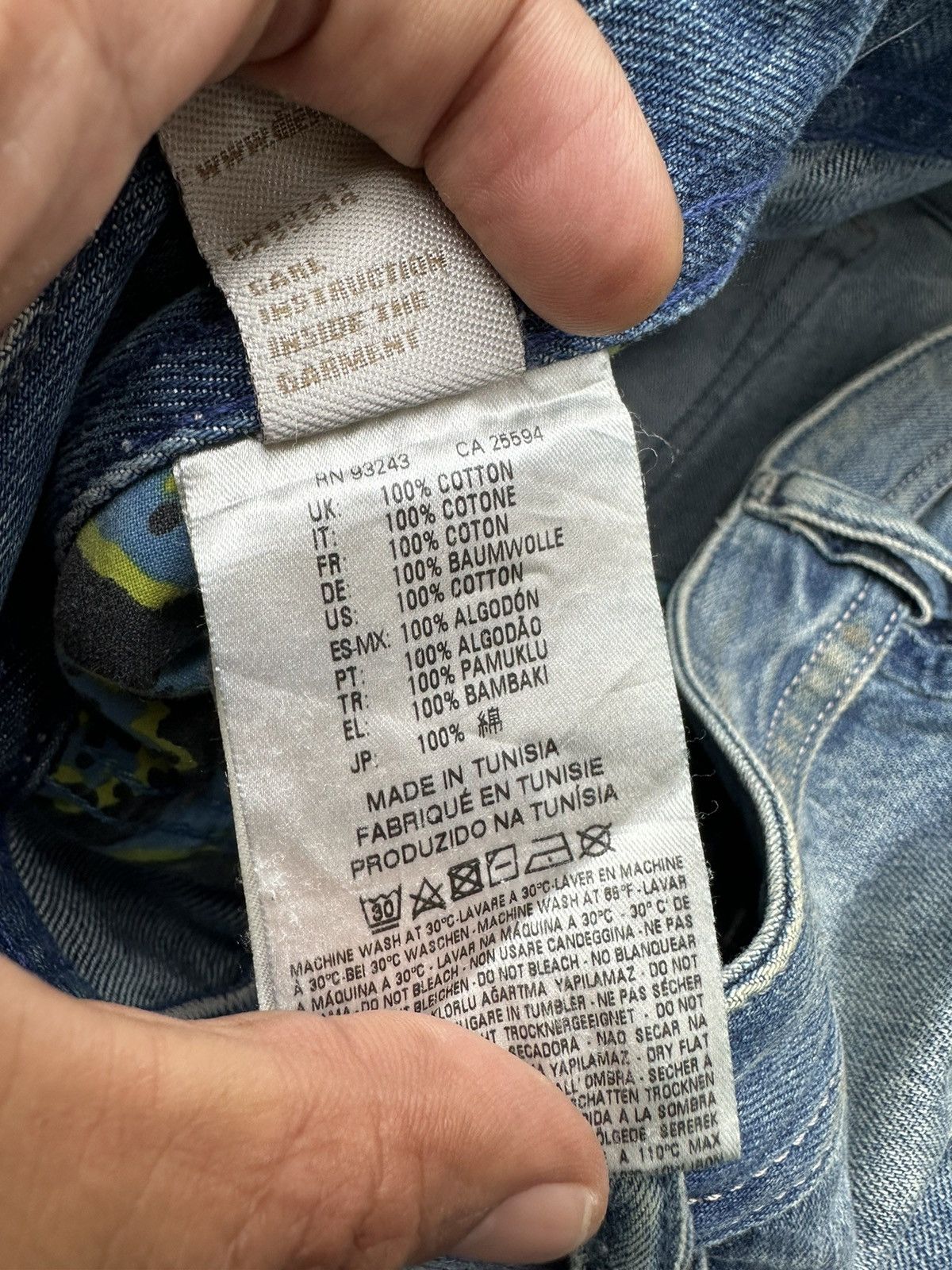 Diesel Diesel Buster Thrashed Distressed Design Denim 29x32 D70 Size US 29 - 16 Thumbnail
