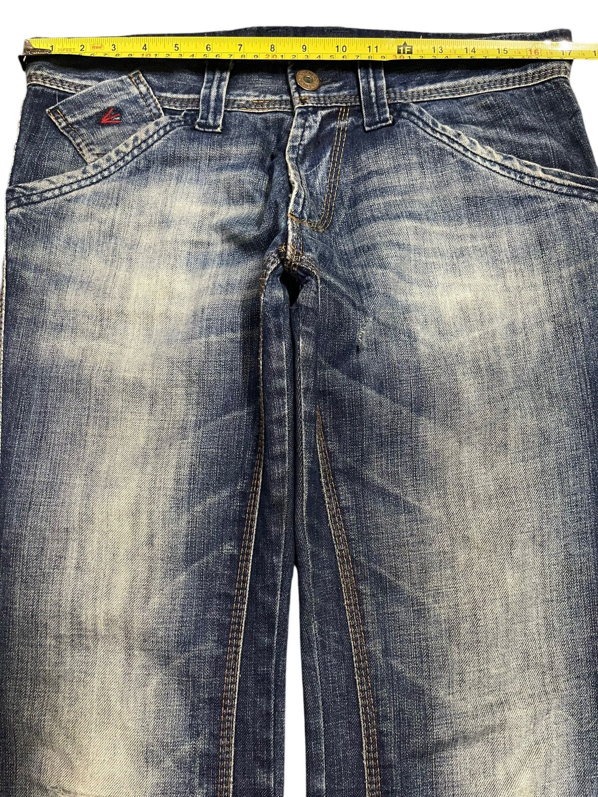 Energie Vintage Japanese Energie Blue Bleached Style Loose Jeans Size US 34 / EU 50 - 12 Thumbnail
