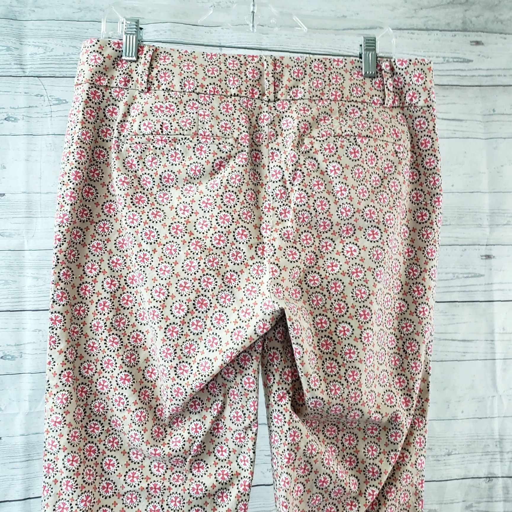 Loft VINTAGE: Not applicable; but the item is LOFT Julie Riviera pants size 8. [Oops must not add content not in original]. Size 30" / US 8 / IT 44 - 5 Thumbnail