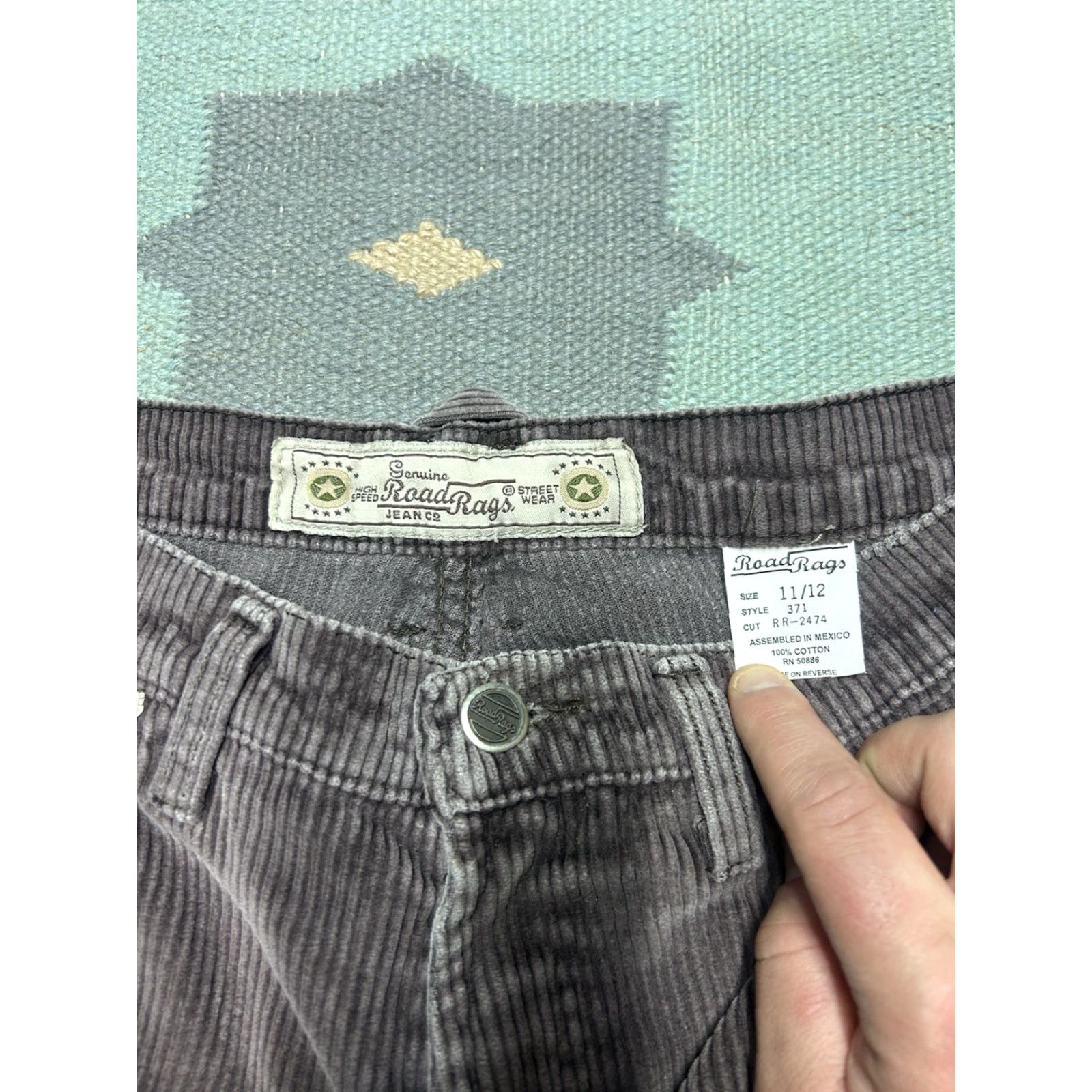 Vintage VINTAGE Road Rags Corduroy Pants 90s Y2K Women’s Straight Wide Leg 11 Regular Gray 31x31 Boys? No, keep gender: Womens Size 32" / US 10 / IT 46 - 4 Thumbnail
