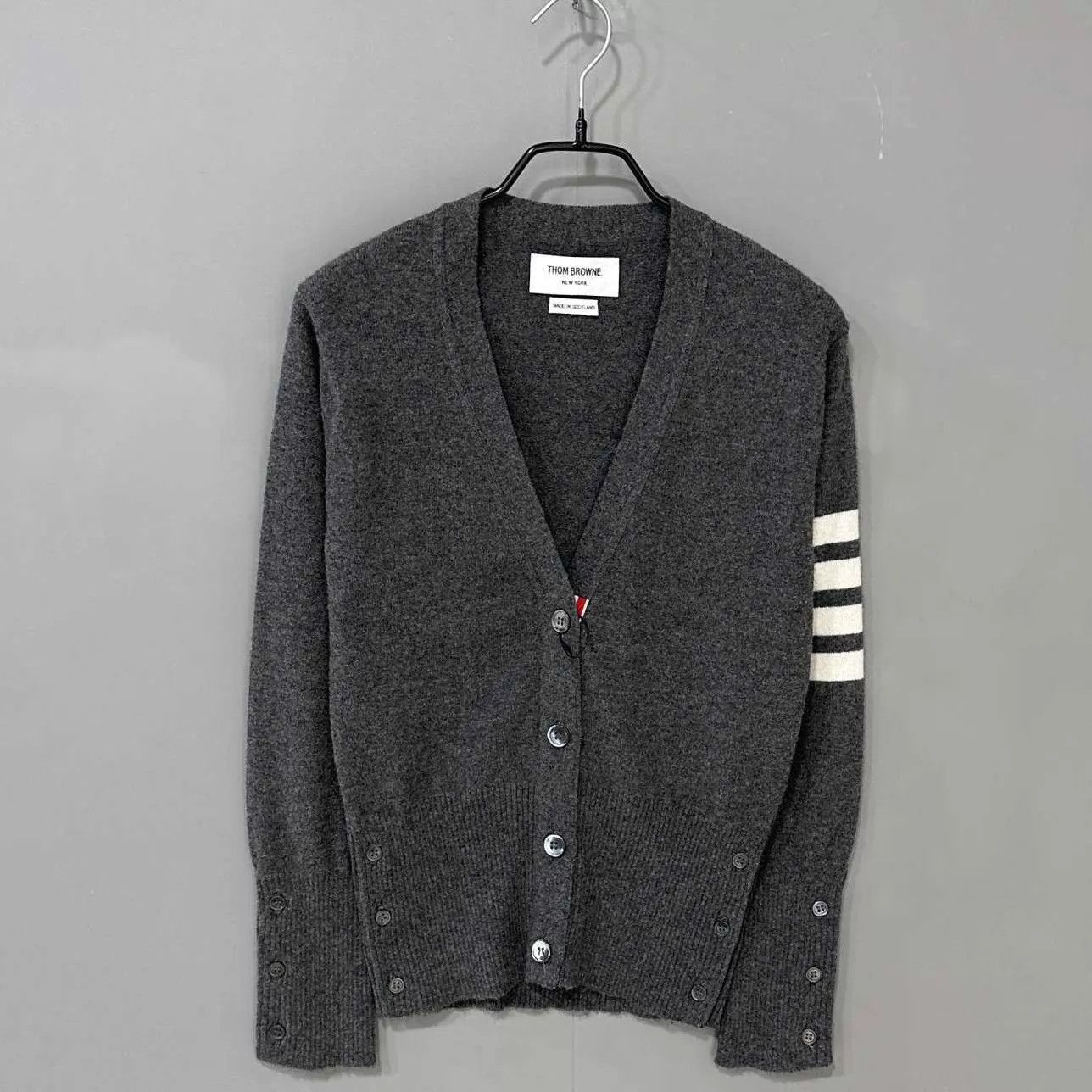 Thom Browne Thom Browne Charcoal Gray Cashmere Cardigan Size 42 Size M / US 6-8 / IT 42-44 - 1 Thumbnail