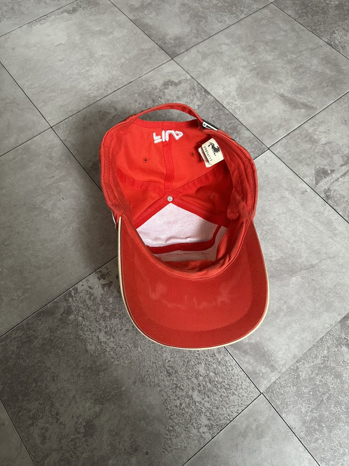 Ferrari Vintage Ferarri x Fila F1 Racing Faded Official License Cap Size ONE SIZE - 8 Thumbnail