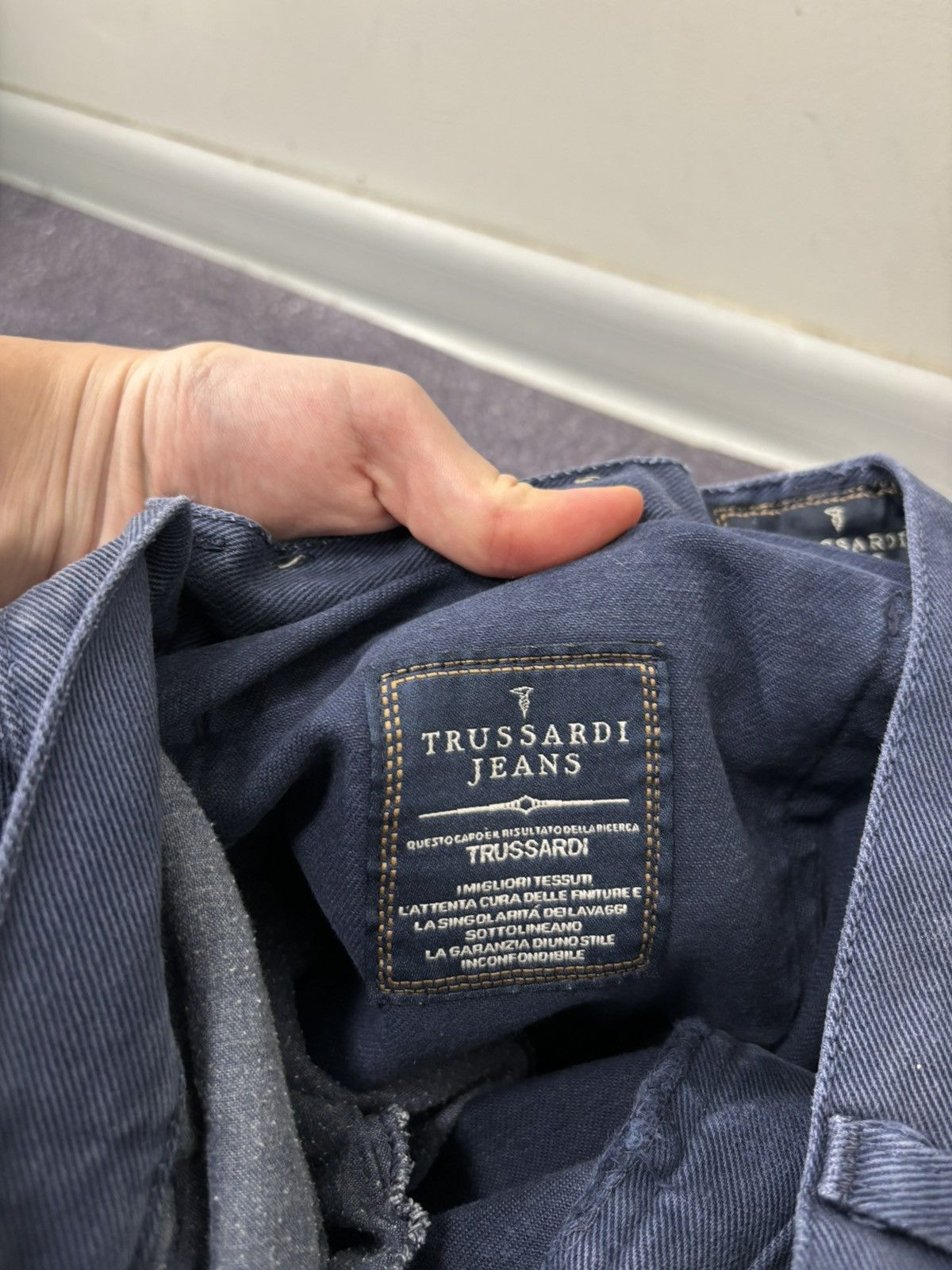 Trussardi Vintage 90s Trussardi Women’s Navy Straight Fit Denim Jeans Size 34" / US 12 / IT 48 - 13 Thumbnail