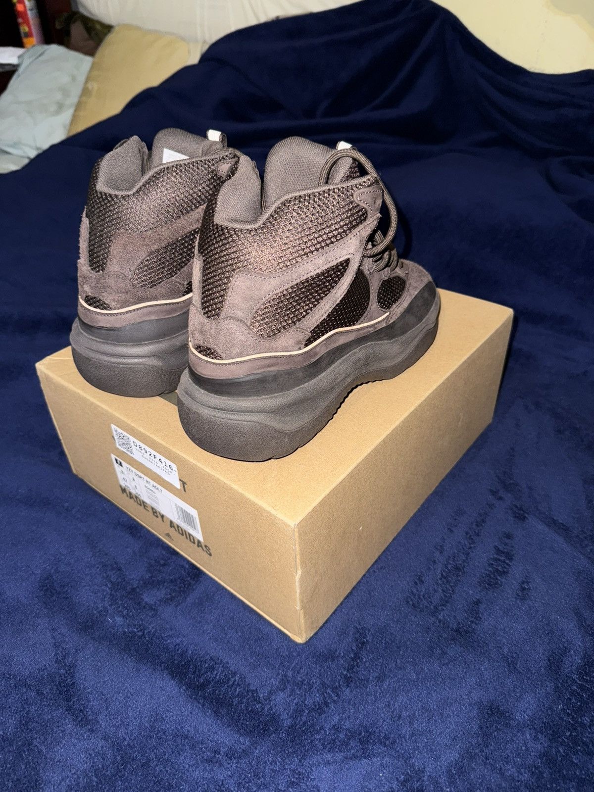 Yeezy YEEZY DSRT BT ‘OIL’ Size US 8.5 / EU 41-42 - 4 Thumbnail