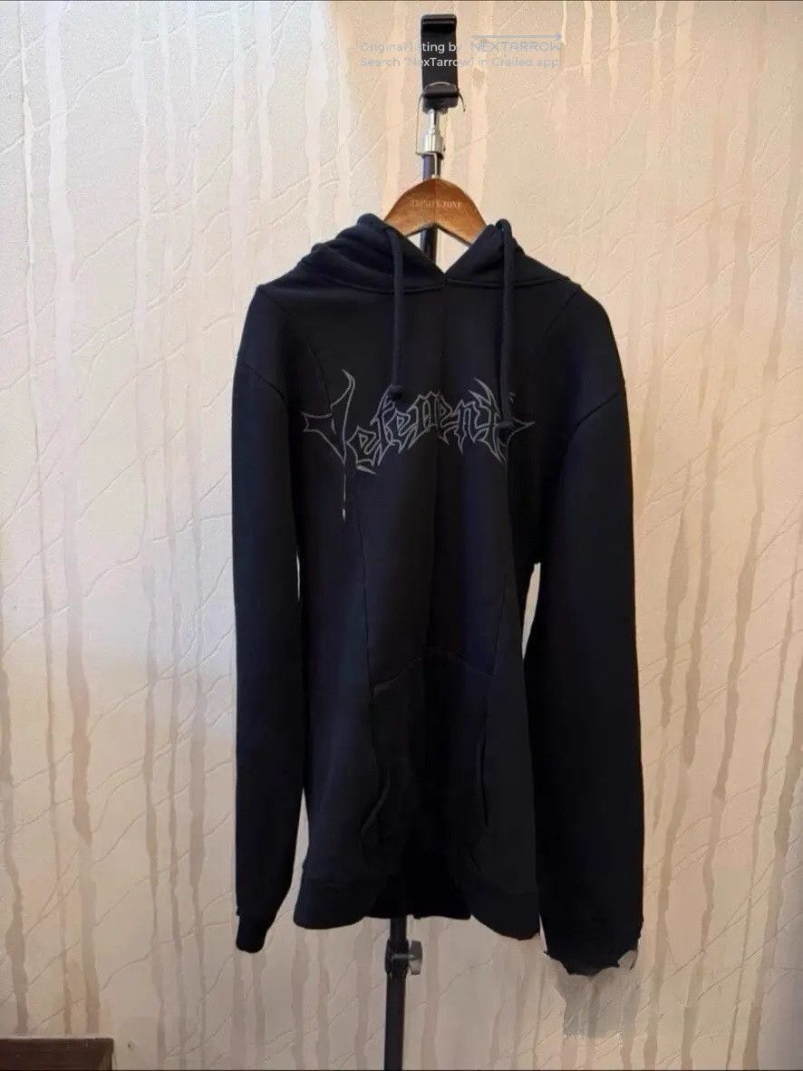 Vetements Vetements 16FW Sanskrit Hoodie LLLL24 Size US L / EU 52-54 / 3 - 1 Thumbnail