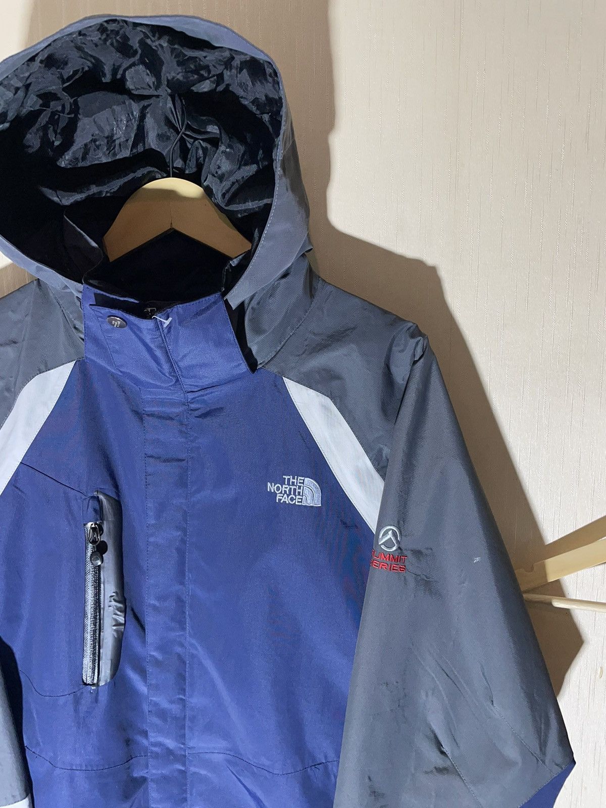The North Face × Vintage The North Face Summit series vintage gore Tex jacket Size US S / EU 44-46 / 1 - 2 Thumbnail