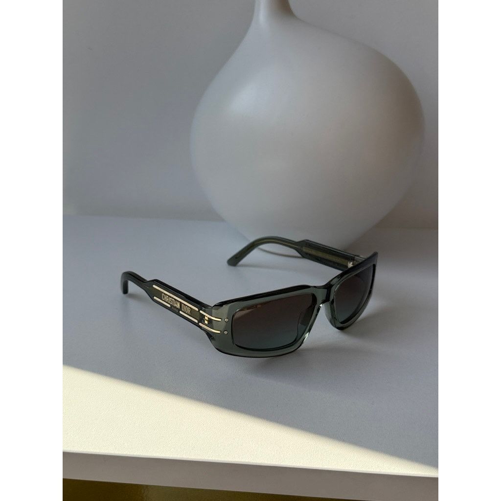 Dior NEW Dior Signature S9U Slim Mask Sunglasses in Green Size ONE SIZE - 6 Thumbnail