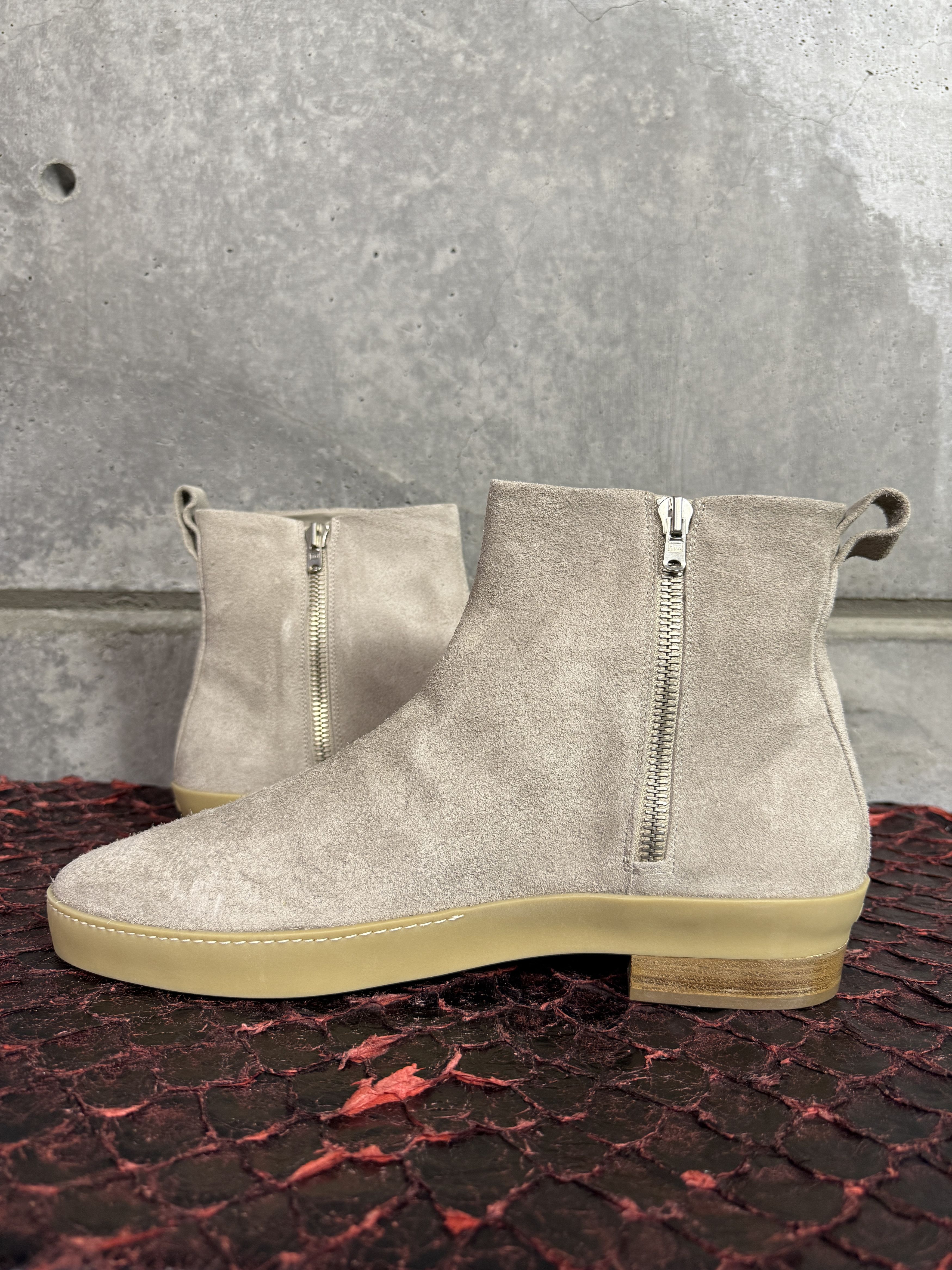 Fear of God Fear of God Grey Rough Suede Chelsea Santa Fe Boots Size US 14 / EU 47 - 11 Thumbnail