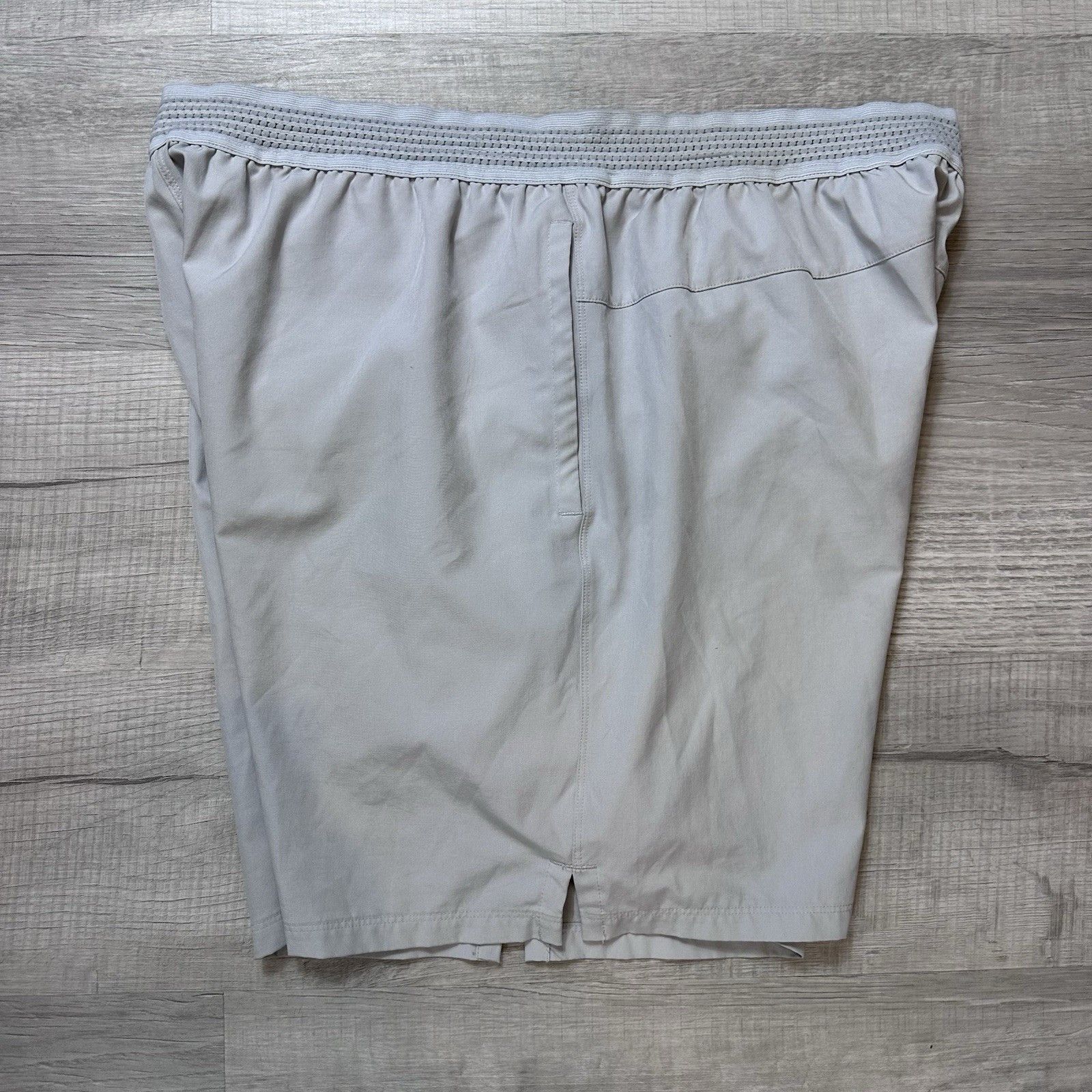 Fabletics Fabletics Fundamental Shorts Mens Large Athletic Gray Lined Size US 34 / EU 50 - 7 Thumbnail