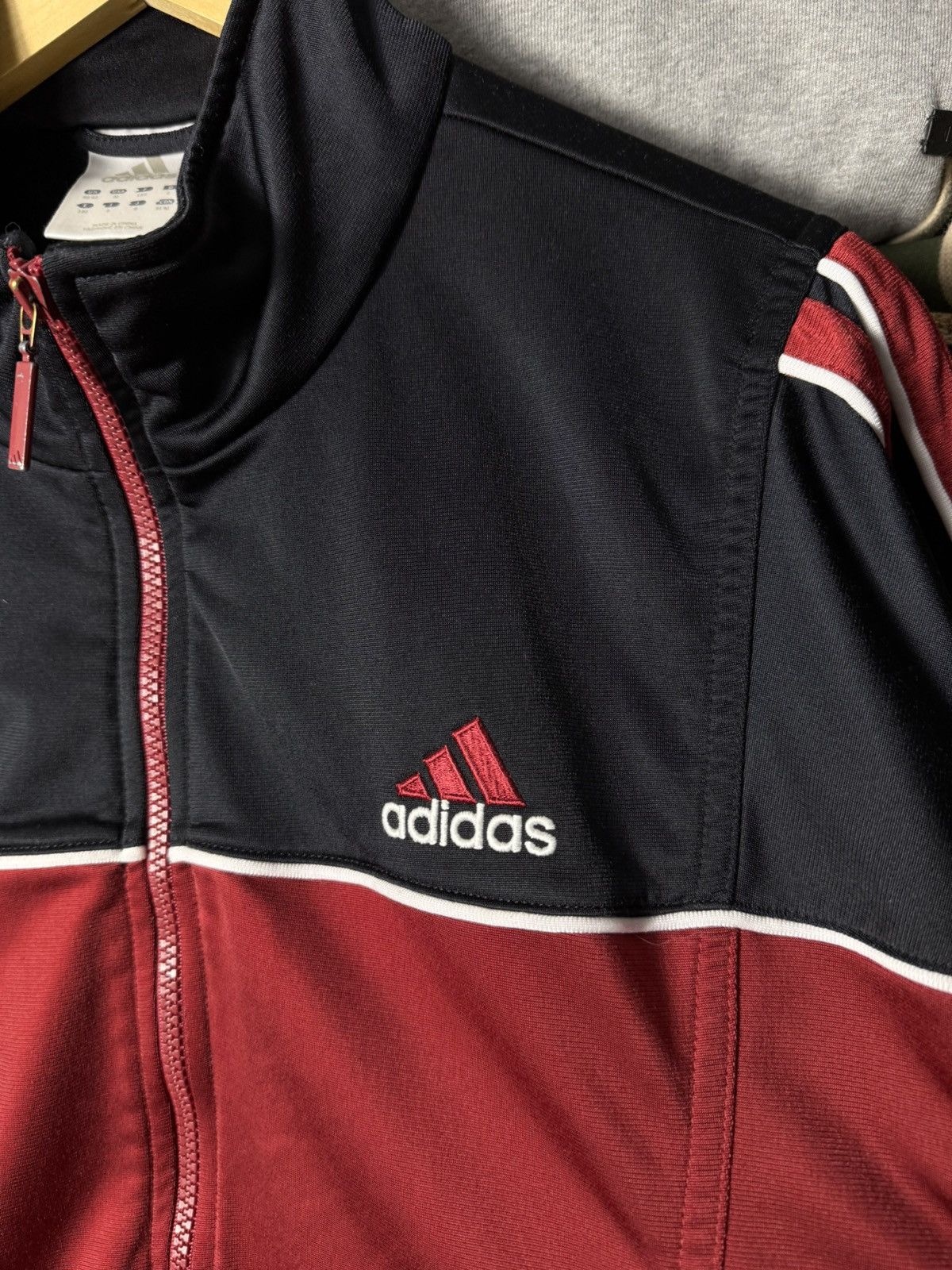 Adidas Vintage Adidas Track Jacket Red Black Zip Y2K Retro Sport Size US M / EU 48-50 / 2 - 6 Thumbnail