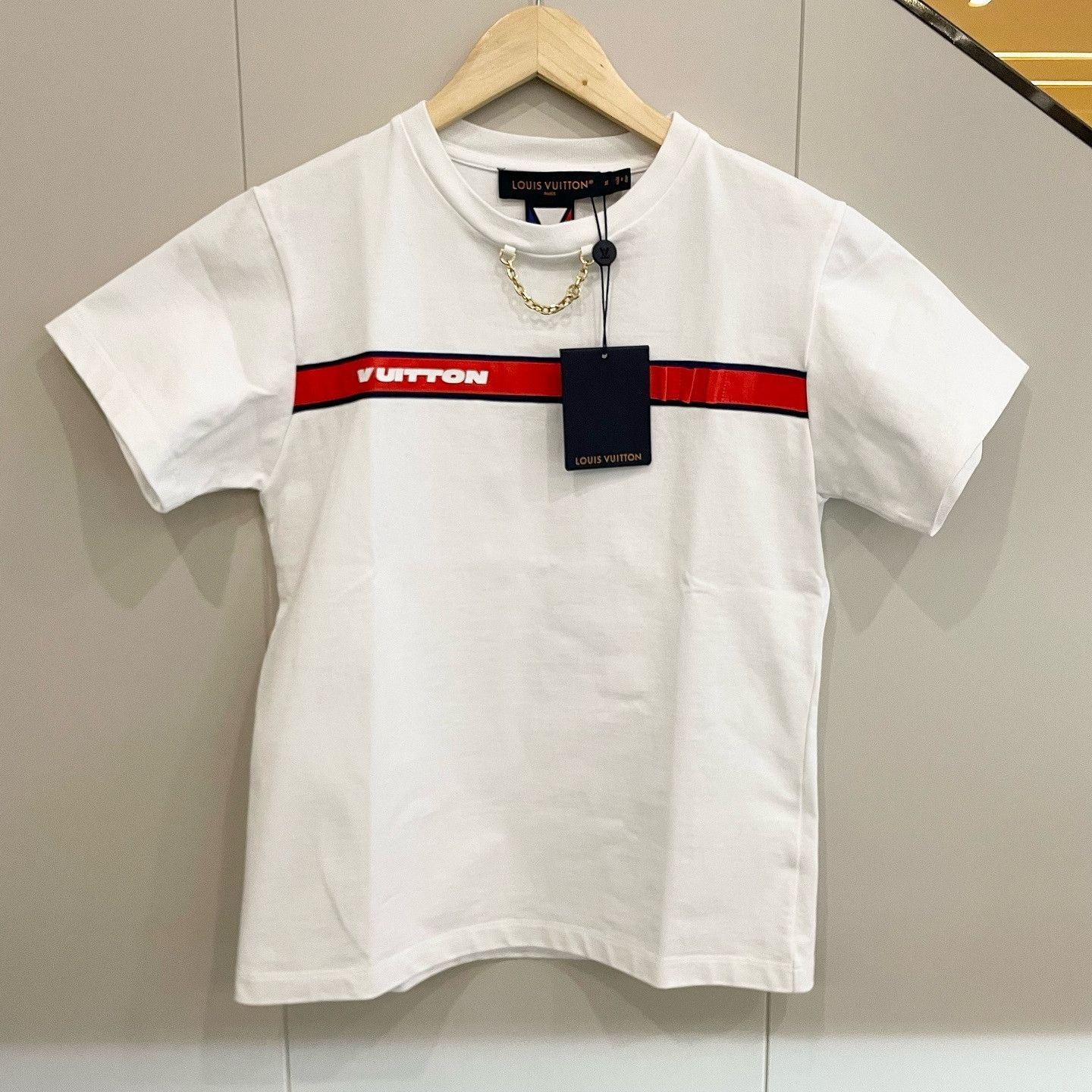 Louis Vuitton Louis Vuitton Logo Stripe T-Shirt Size M Size M / US 6-8 / IT 42-44 - 1 Thumbnail