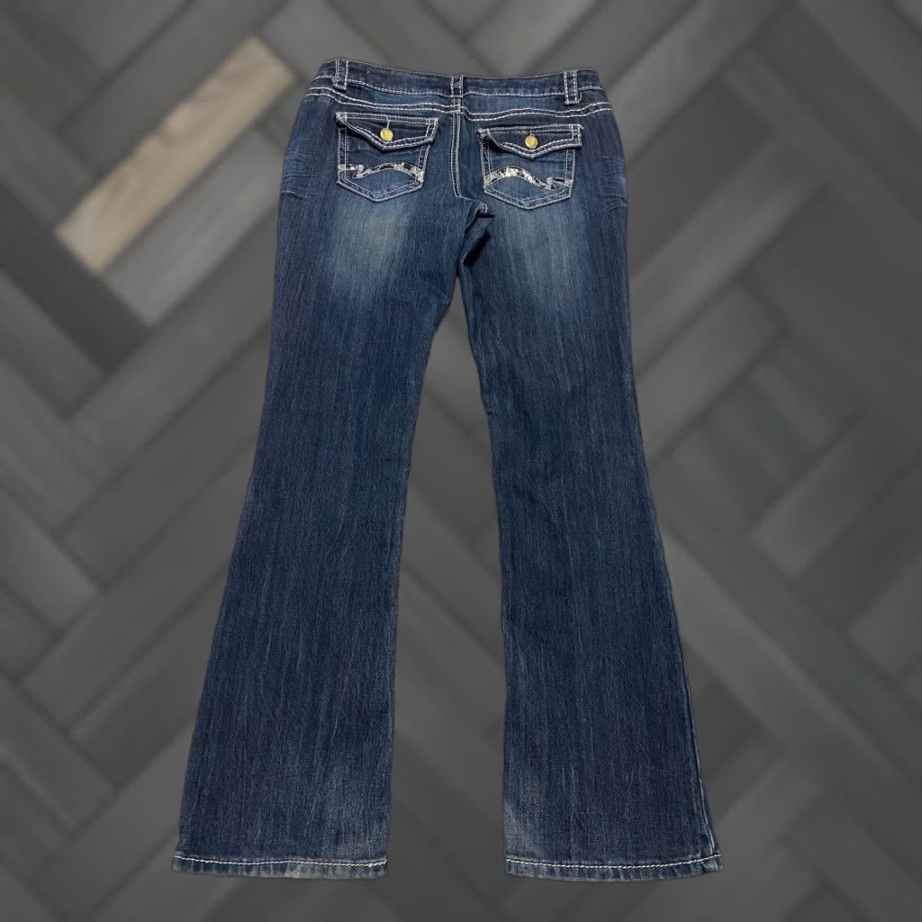 Mossimo Mossimo Jeans Bootcut Womens 13 Blue Dark Wash Embellished Pockets Sequin Rhinestone Utility Style Flap Zipper Button Cotton Denim 33x33 Size 34" / US 12 / IT 48 - 1 Thumbnail