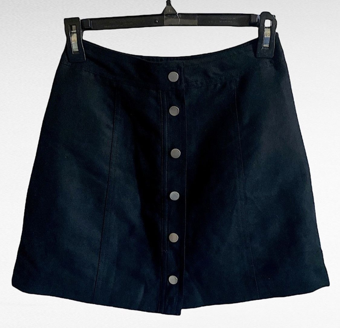 Divided BLACK SUEDE BUTTON UP HIGH WAIST MINI SKIRT Size 26" / US 2 / IT 38 - 1 Thumbnail