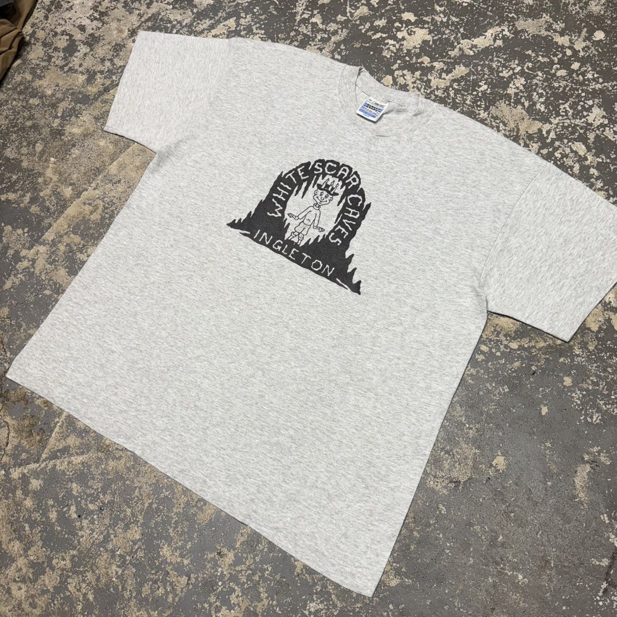 Other Vintage White Scar Caves Ingleton Gnome Graphic Tshirt Size US XL / EU 56 / 4 - 11 Thumbnail