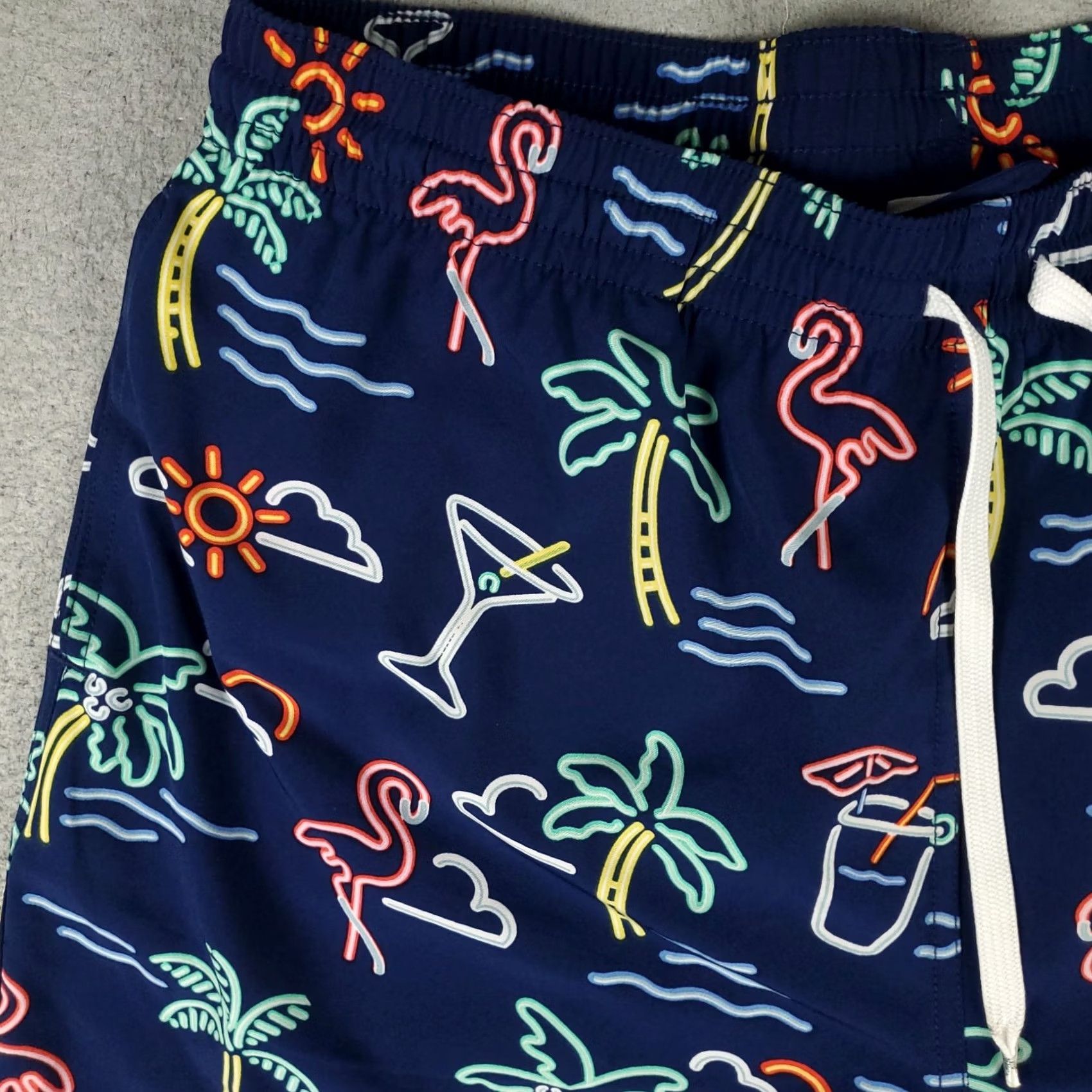 Chubbies Chubbies Shorts Mens XL Navy Blue Beach Board Shorts Swim Trunks Nylon Polyester Mesh Lining Pockets Above-the-Knee 90s Hawaiian Aloha Beach Mens Size US 36 / EU 52 - 2 Thumbnail