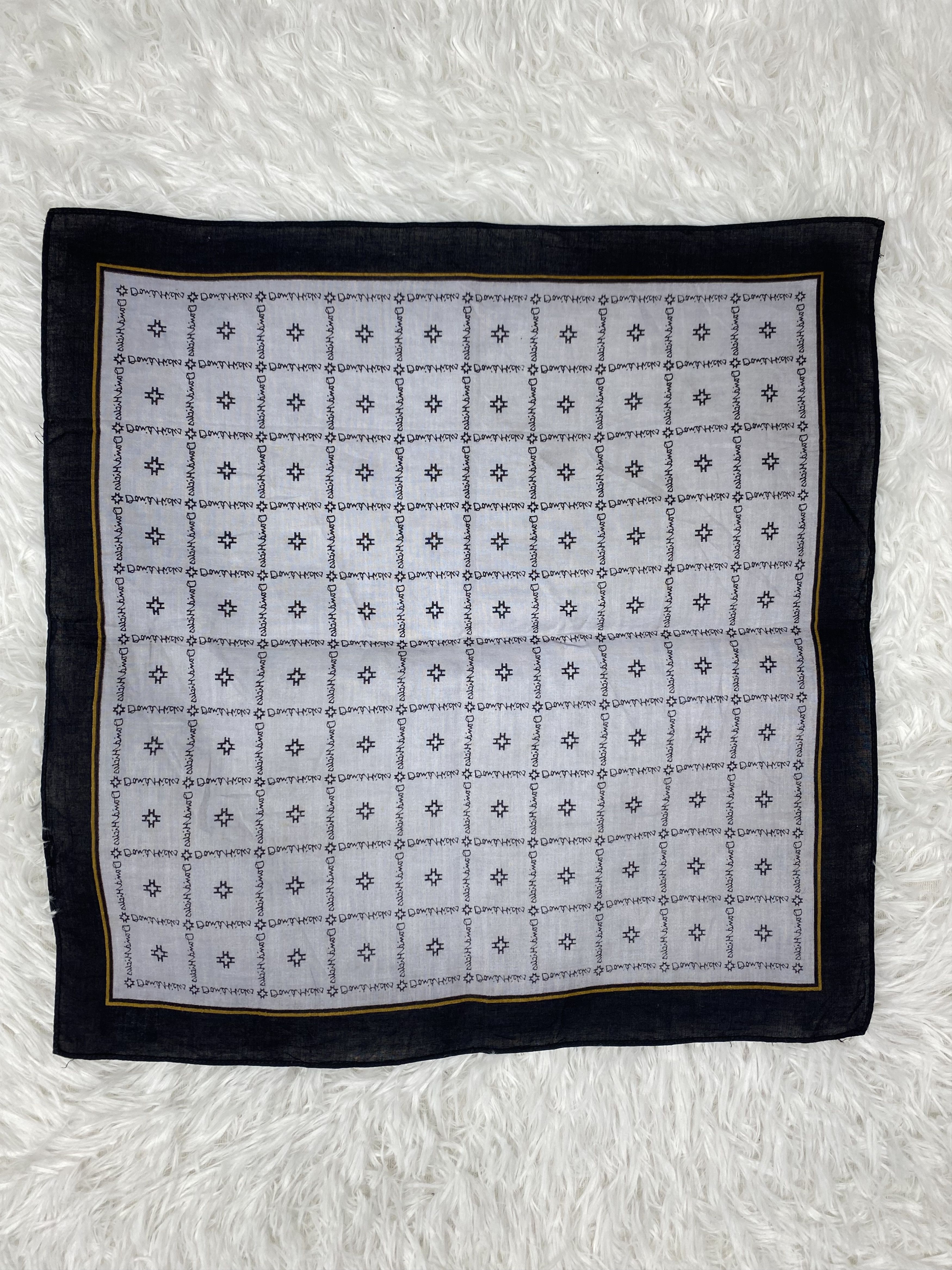 Vintage Vintage Danial Hicks Handkerchief Neckerchief PH0762 Size ONE SIZE - 4 Thumbnail
