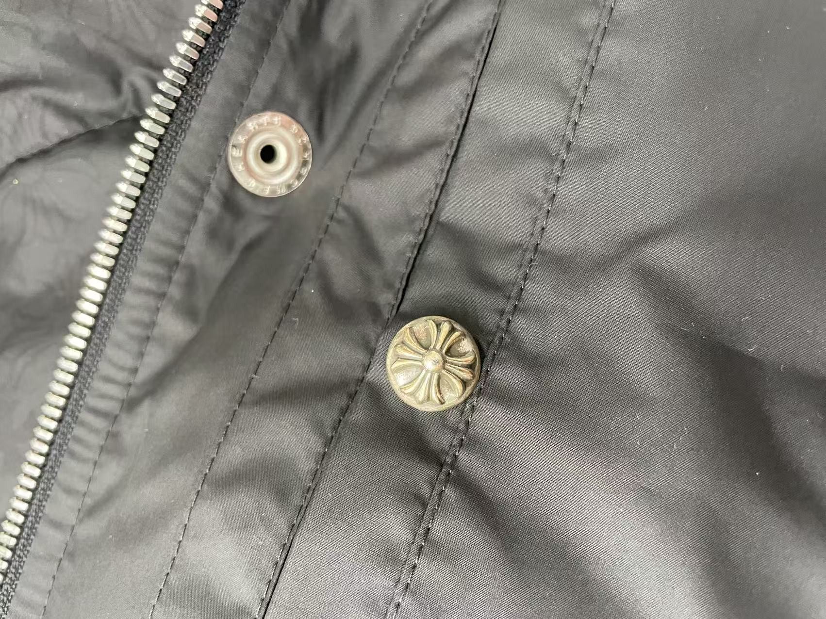 Chrome Hearts Chrome Hearts Tonal Monogram Cross Cropped Down Jacket Size S / US 4 / IT 40 - 7 Thumbnail