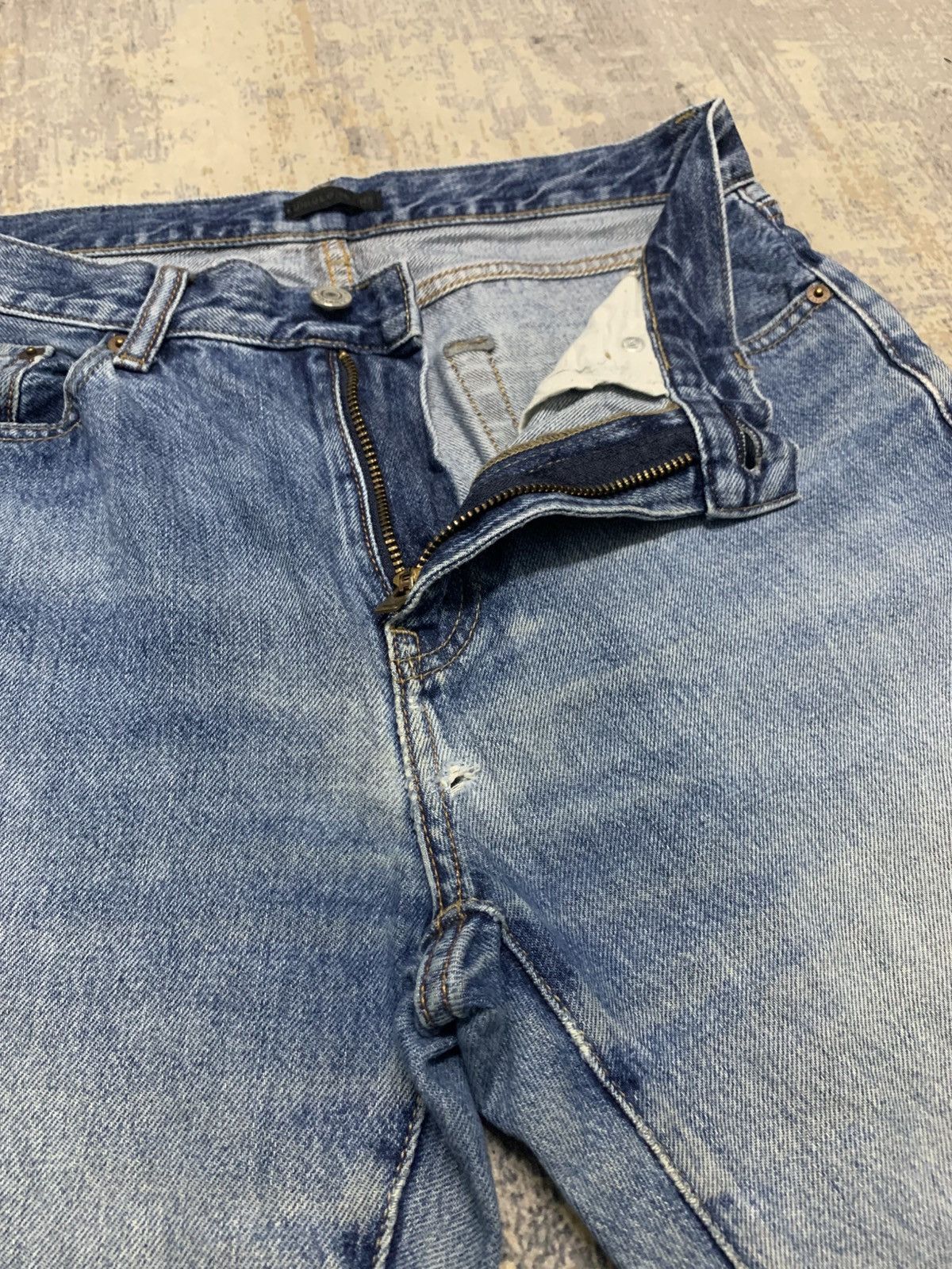 Japanese Brand Vintage Uniqlo Distressed Jeans Denim W30x31 Size US 30 / EU 46 - 4 Thumbnail