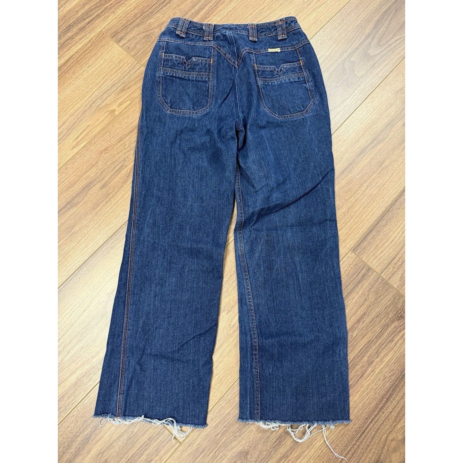 Vintage Vintage N'est Ce Pas Jeans Womens SIze 11/12 Blue Cropped In Size 34" / US 12 / IT 48 - 3 Thumbnail