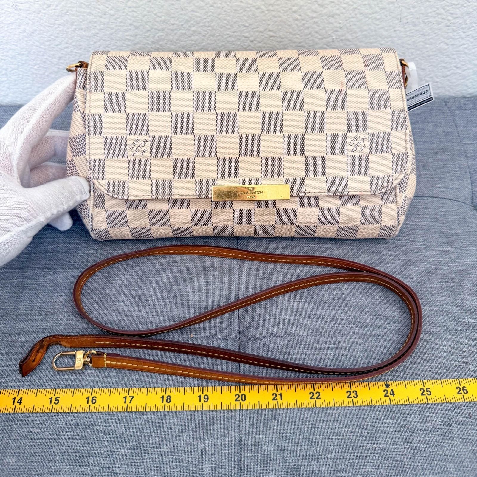 Louis Vuitton Authentic LV Damier Azur Favorite PM Crossbody Bag Size ONE SIZE - 2 Thumbnail