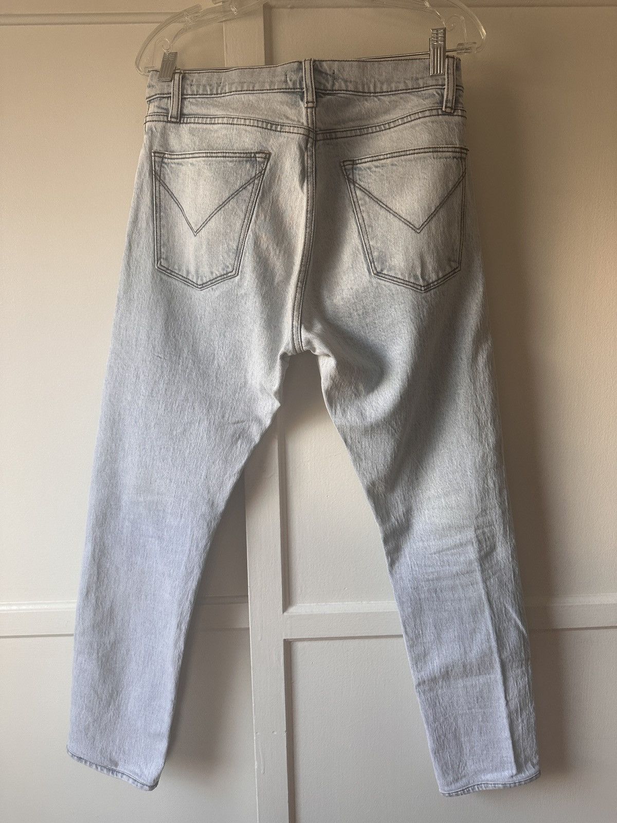 John Varvatos 702 Slim Fit Jean Size US 29 - 2 Thumbnail