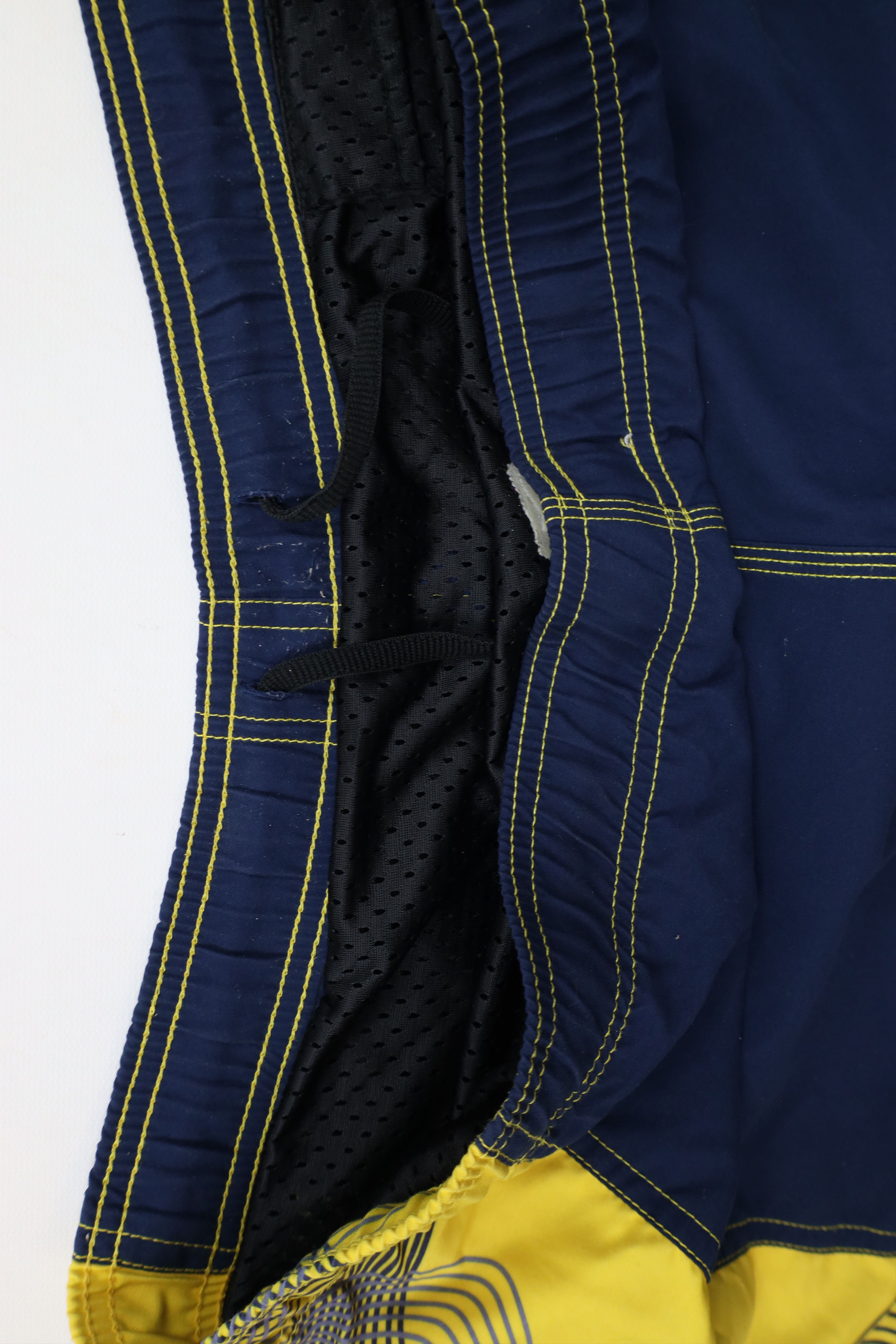 Nike × Vintage Vintage Nike Mini Swoosh Abstract Lined Shorts Swim Trunks Size US 32 / EU 48 - 10 Thumbnail