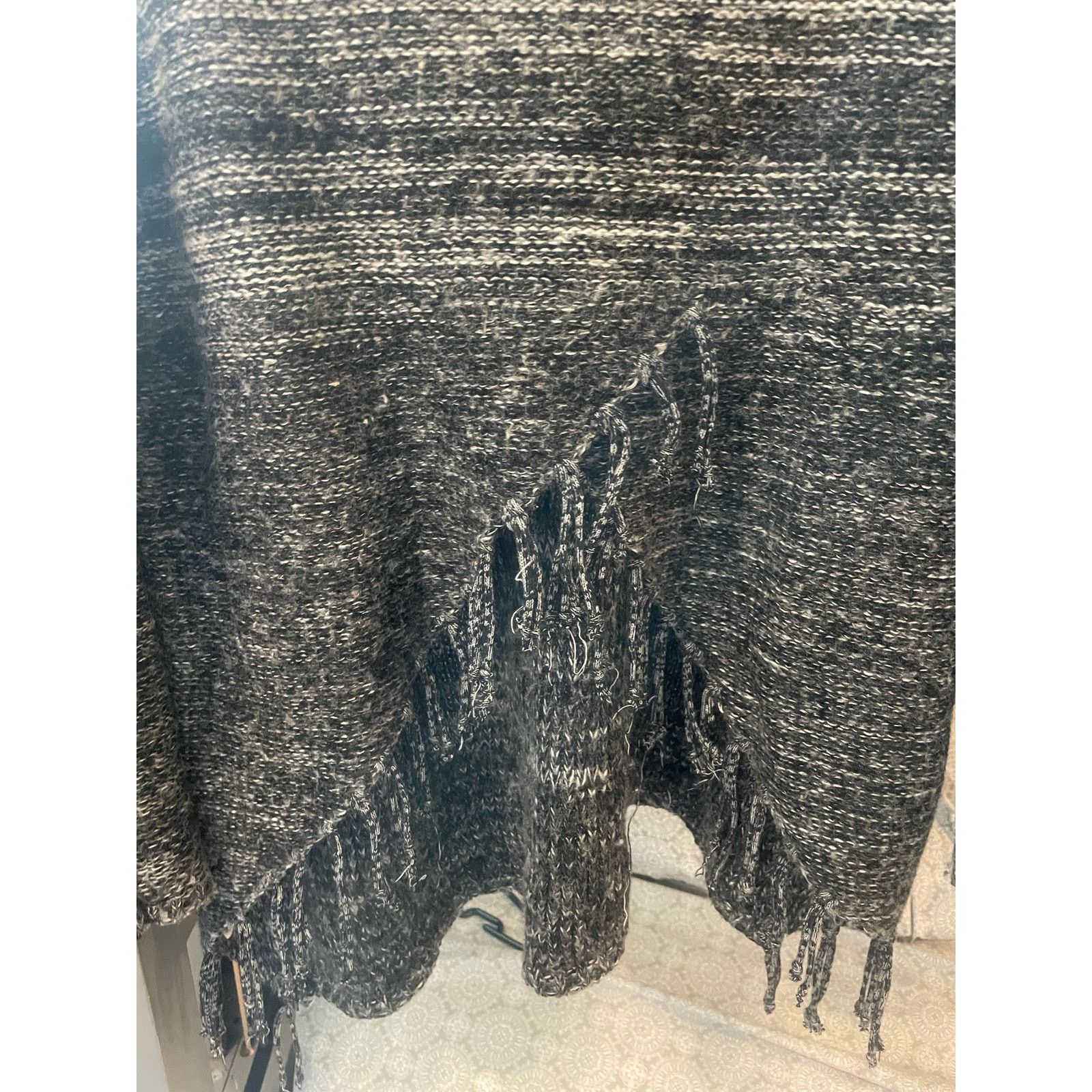 Vintage Havana Vintage Havana Gray and Black distressed open back sweater,M Size M / US 6-8 / IT 42-44 - 8 Thumbnail