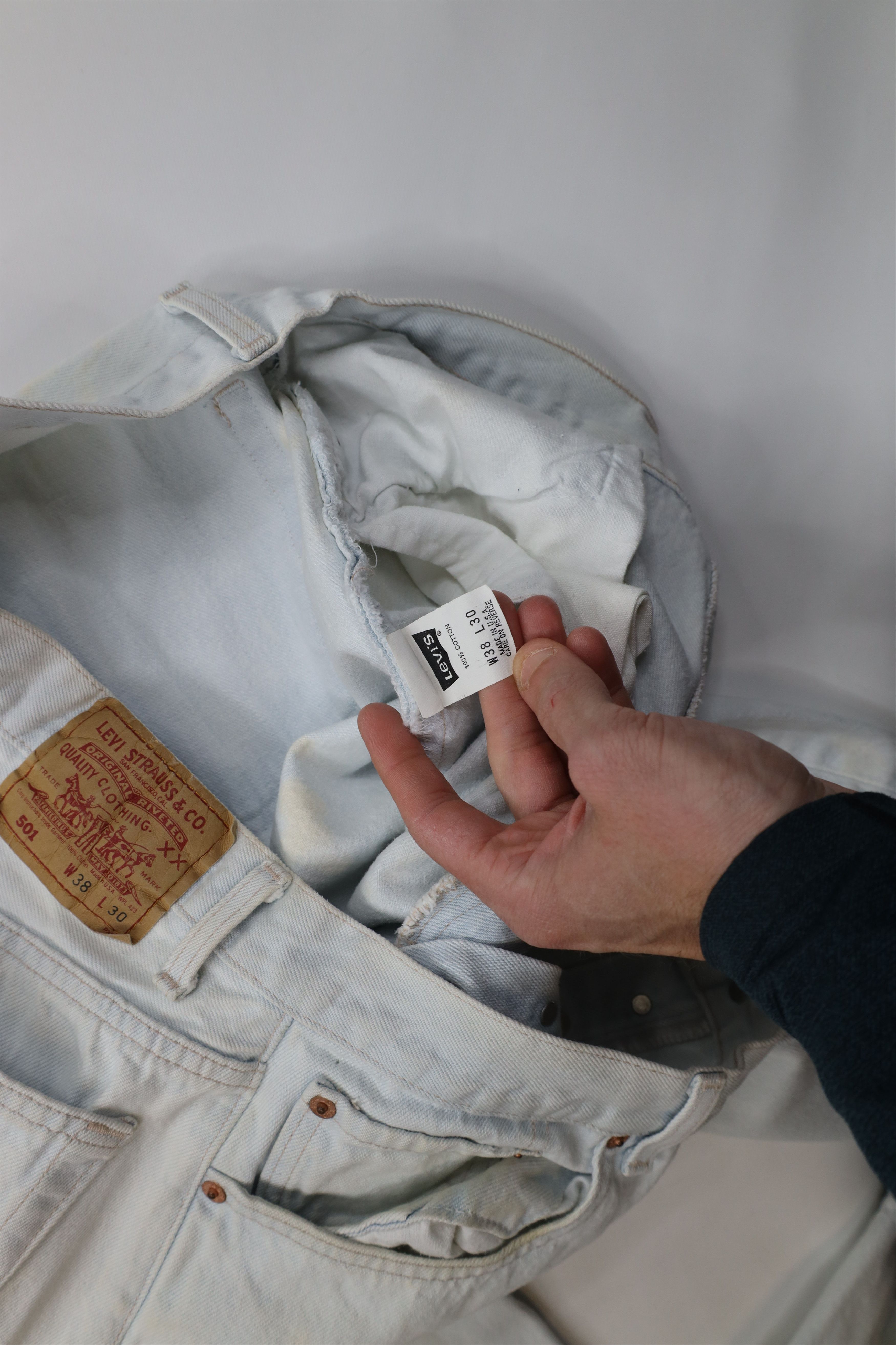 Levi's Vintage 80s Levis 501xx Button Fly Original Fit Jeans USA Size US 38 / EU 54 - 10 Thumbnail
