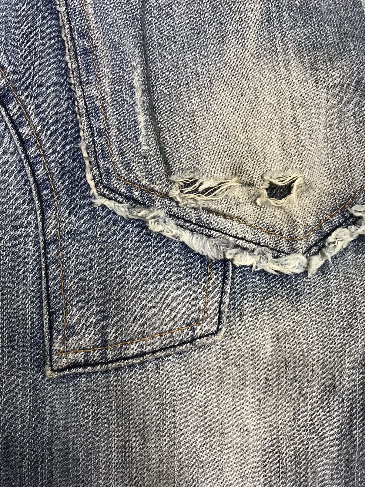 Japanese Brand 💥AVANT GARDE💥Root Three Unfinished Edge Style Denim F341 Size US 33 - 18 Thumbnail