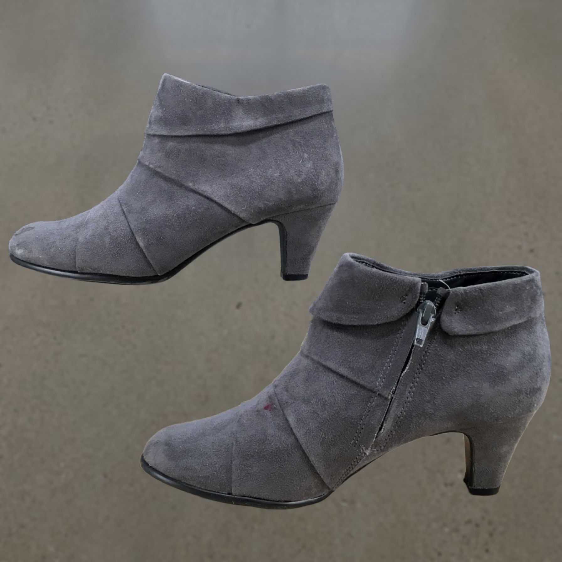 Vintage Aerosoles Boots Womens 7 M Play Pleat Ankle Bootie Gray Round Toe Kitten Heels Size US 7 / IT 37 - 1 Thumbnail