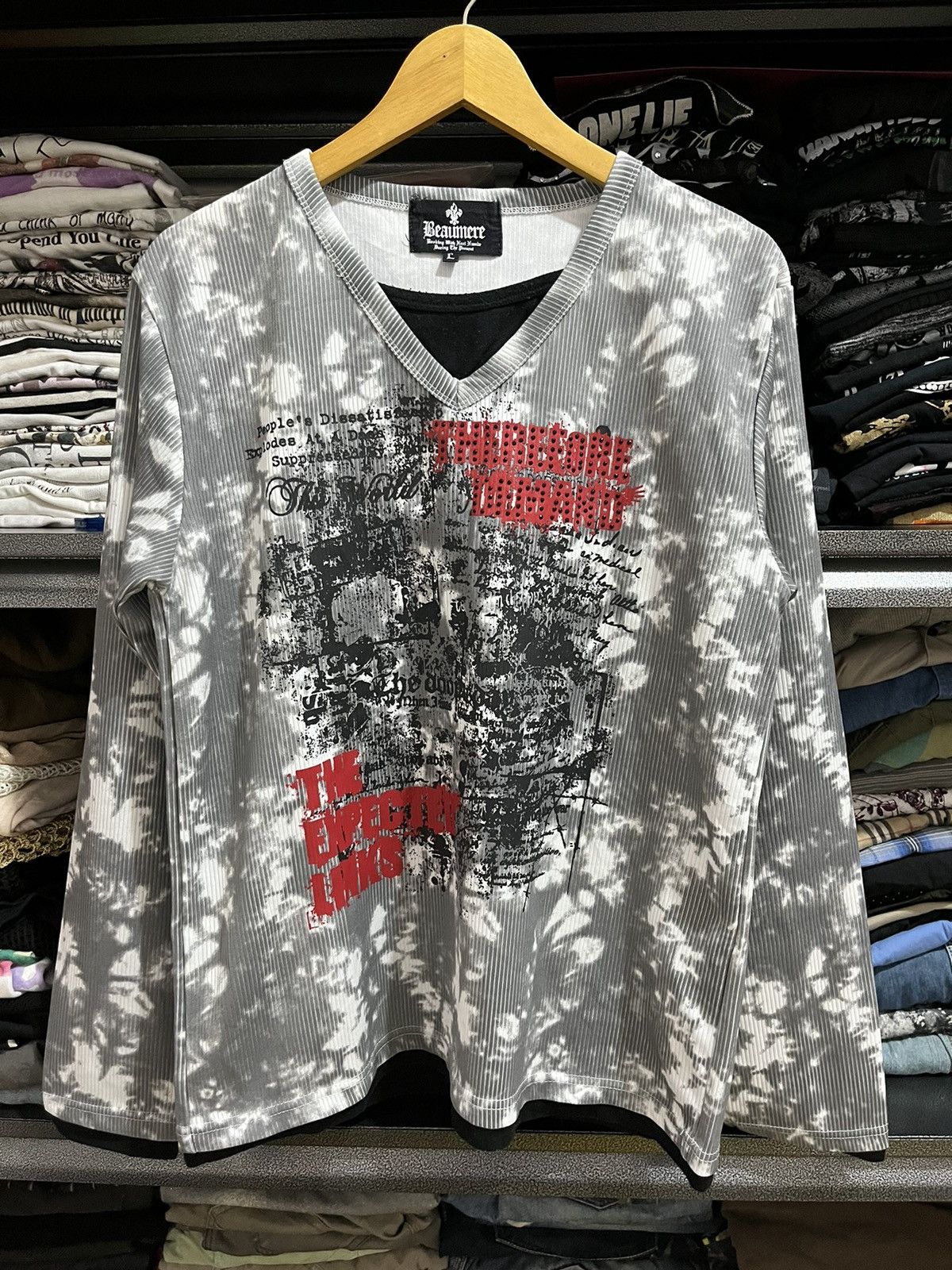 Beauty Beast 💸BINDINGOFFER💸Beaumere poem double layer long sleeve Size US M / EU 48-50 / 2 - 1 Thumbnail