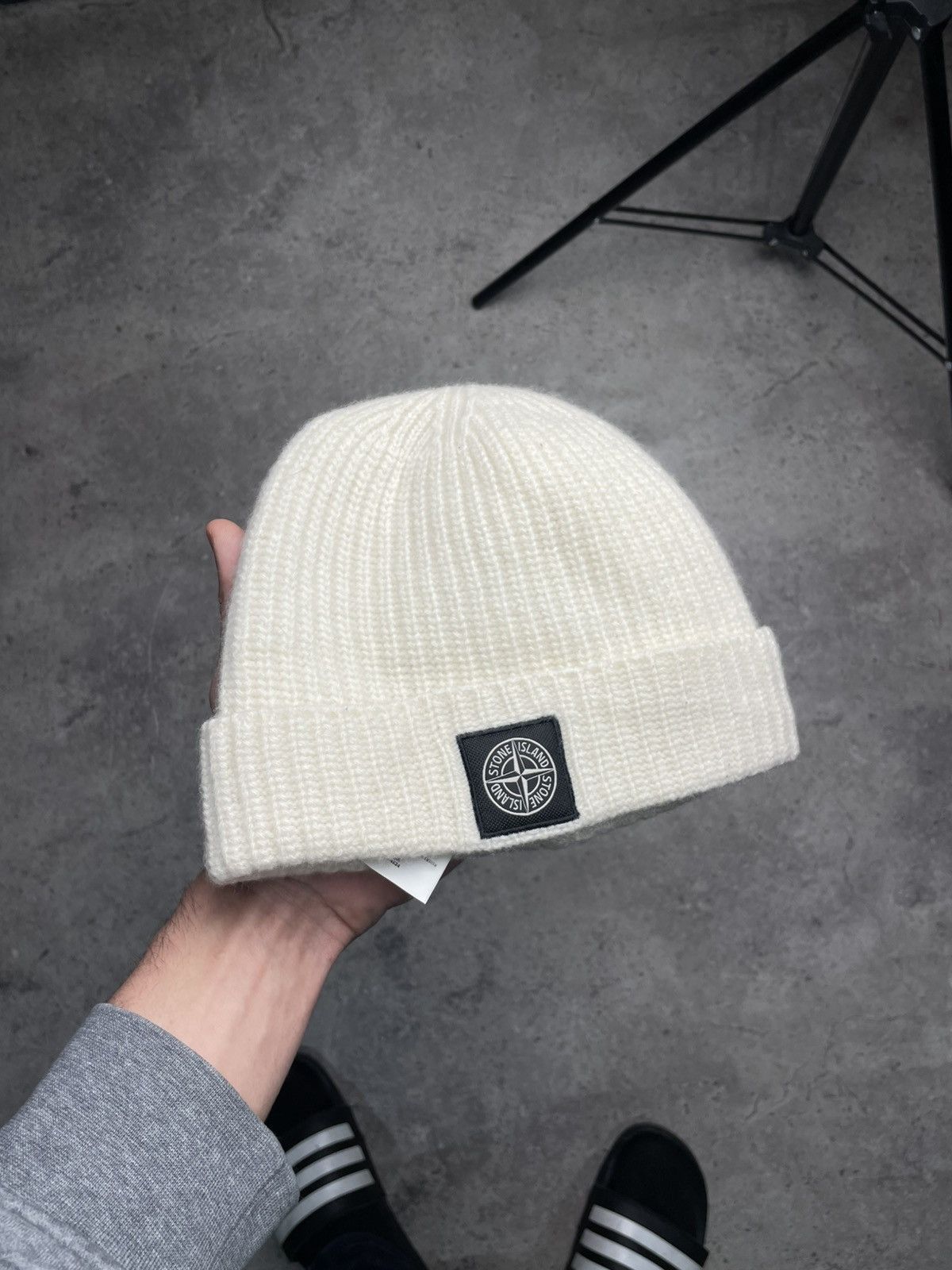 Stone Island Stone Island Hat Beanie Wool Size ONE SIZE - 1 Thumbnail