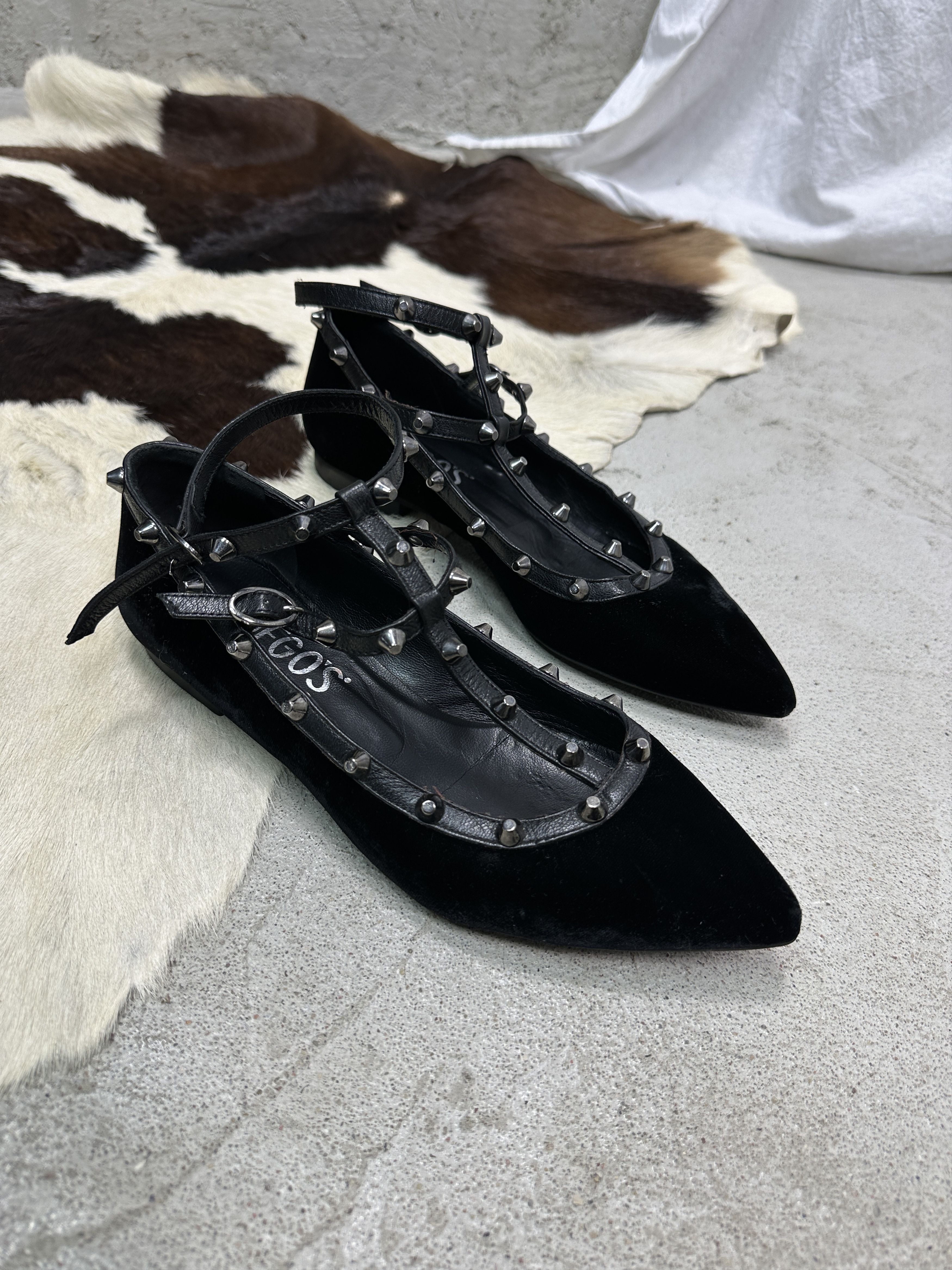Vintage Avant Garde Leather Ballet Flats Made in Italy Y2K