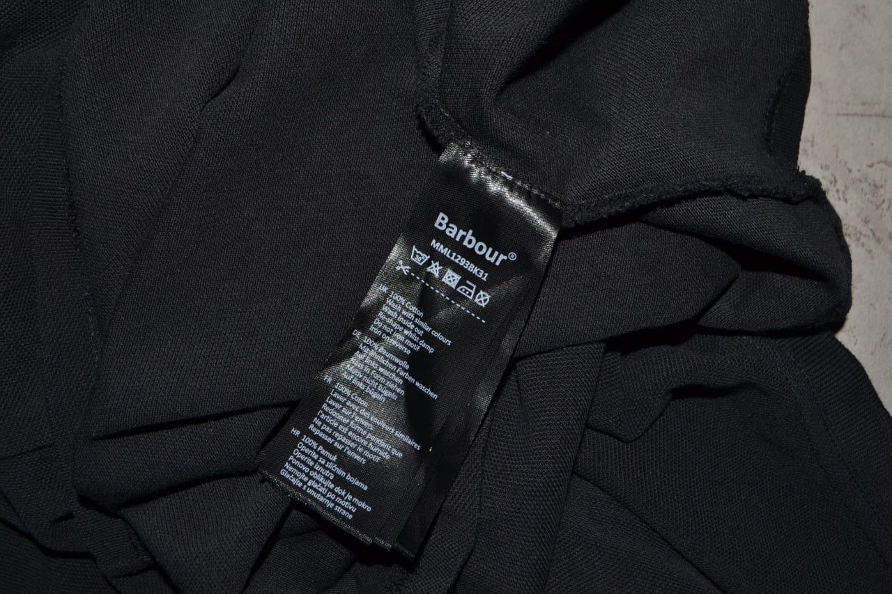 Barbour Barbour international polo short sleeve Black size L Size US L / EU 52-54 / 3 - 6 Thumbnail