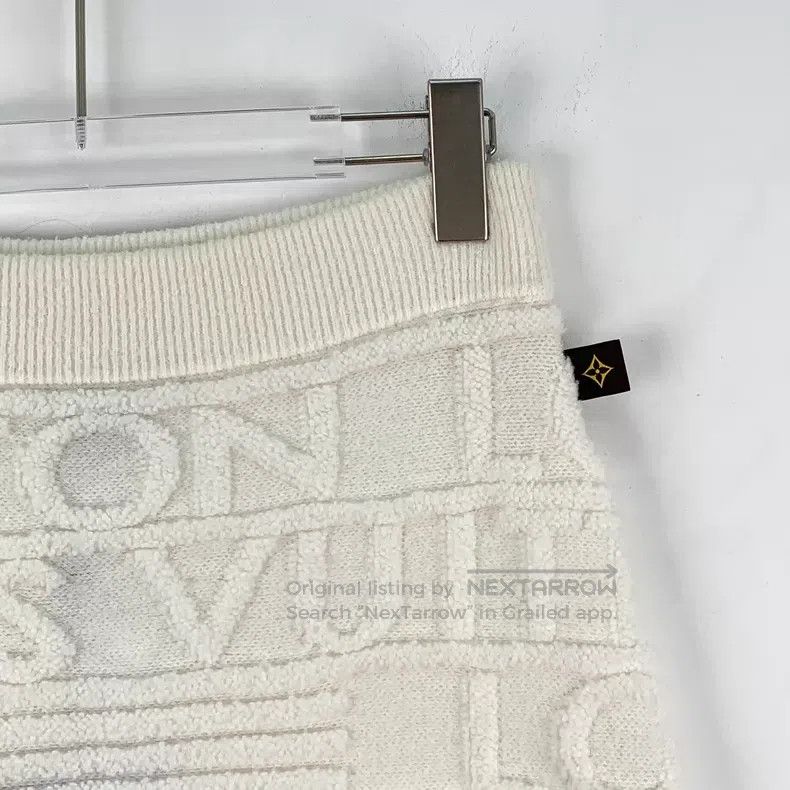 Louis Vuitton Louis Vuitton size s Off-white logo monogrammed printed she Size 24" / US 00 / IT 34 - 3 Thumbnail