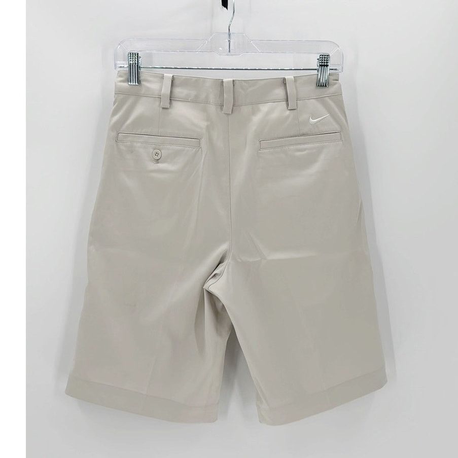 Nike Nike Dri-Fit Boys Golf Shorts light bone size 28 pockets Size US 28 / EU 44 - 2 Thumbnail