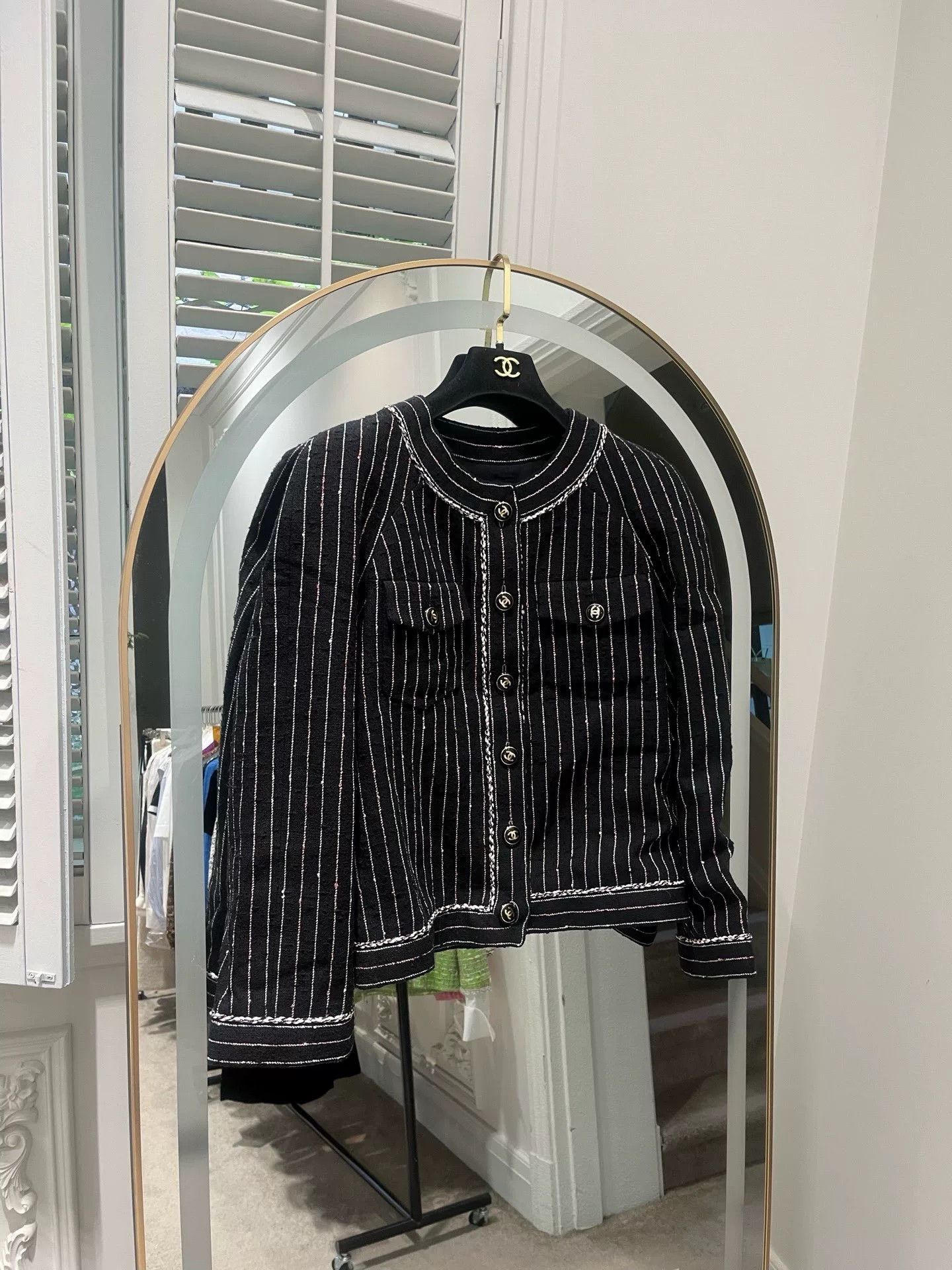 Chanel Chanel 23p Black Vertical Stripe Jacket Size US M / EU 48-50 / 2 - 1 Thumbnail