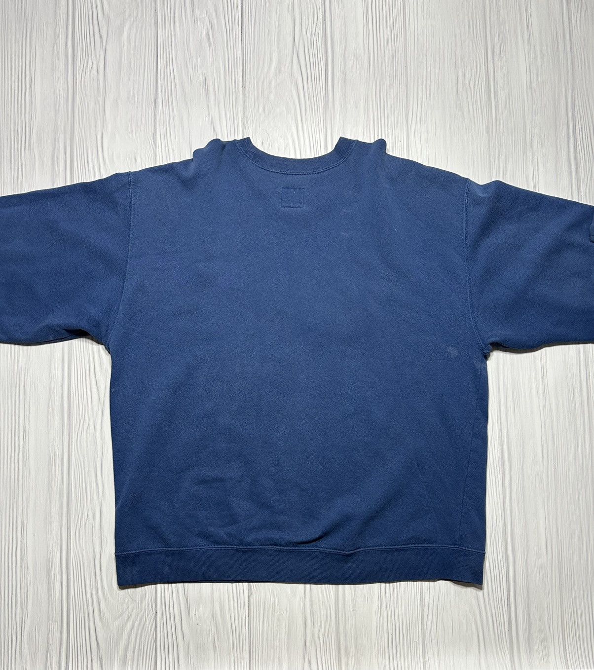 Nike Rare Vintage 90s Nike Big Central Logo Sweatshirt Size US XL / EU 56 / 4 - 13 Thumbnail